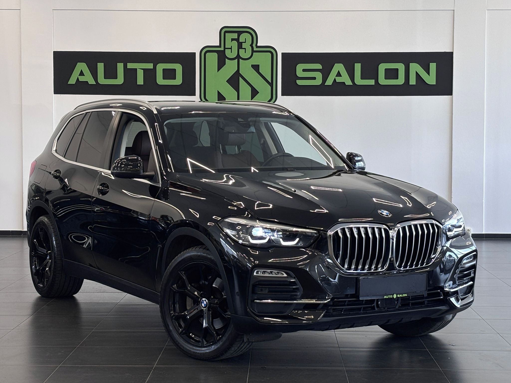BMW X5, xDrive 30d, 195kW, ČR, 111000