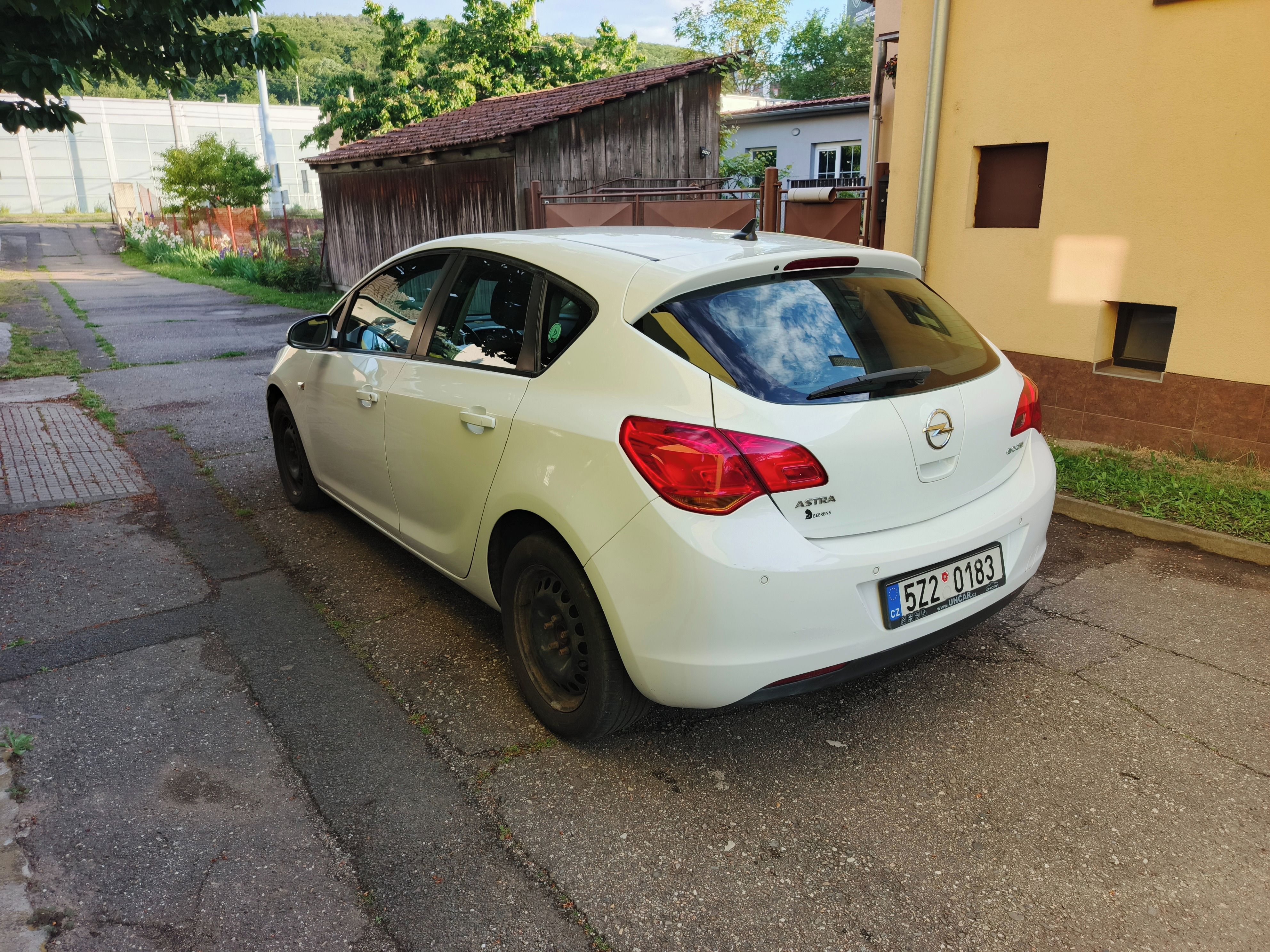 Opel Astra, Opel Astra J 1.3 CDTI - fotka 6