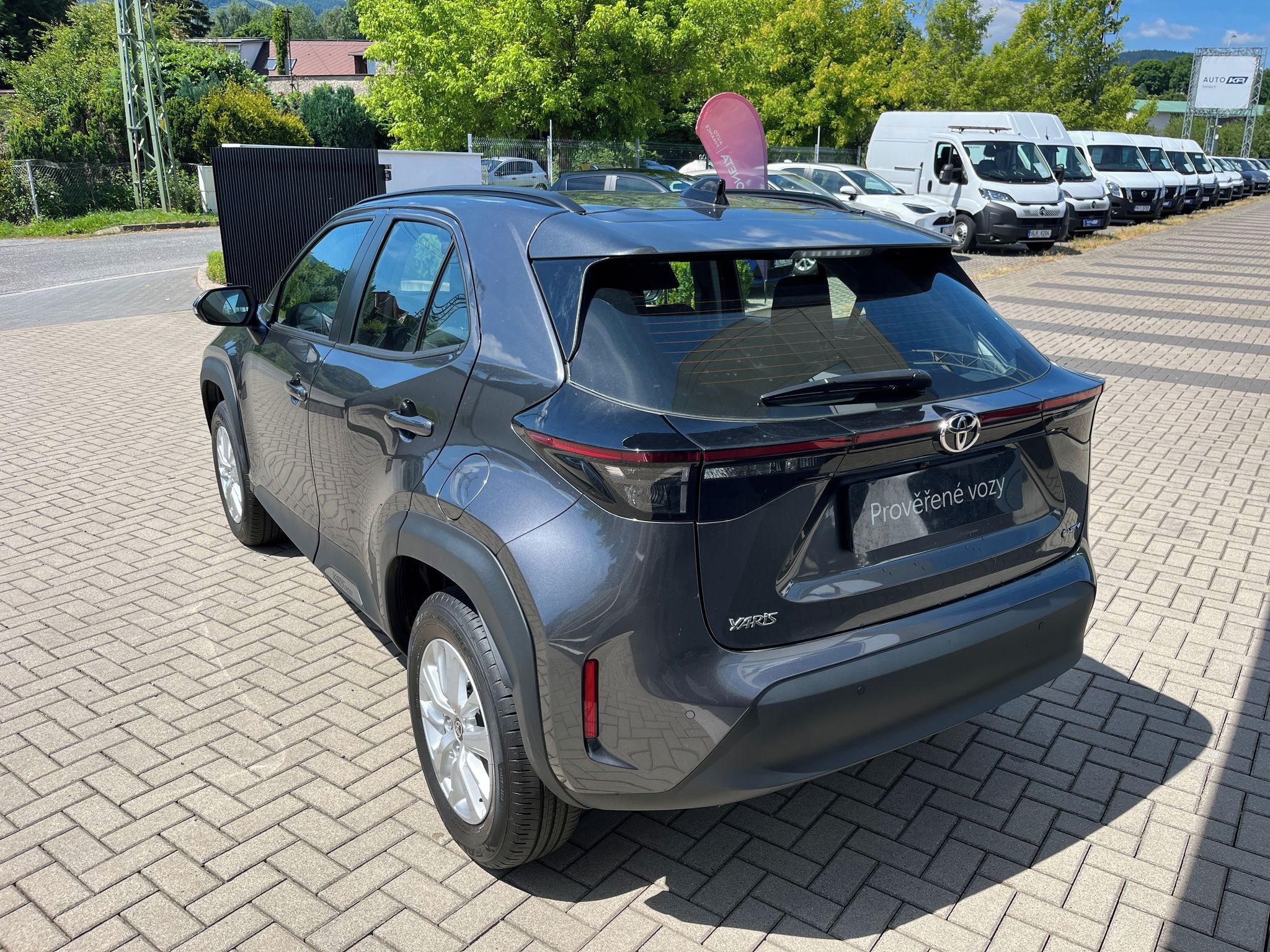 Toyota Yaris Cross, 1.5 Hybrid e-CVT Comfort - fotka 4