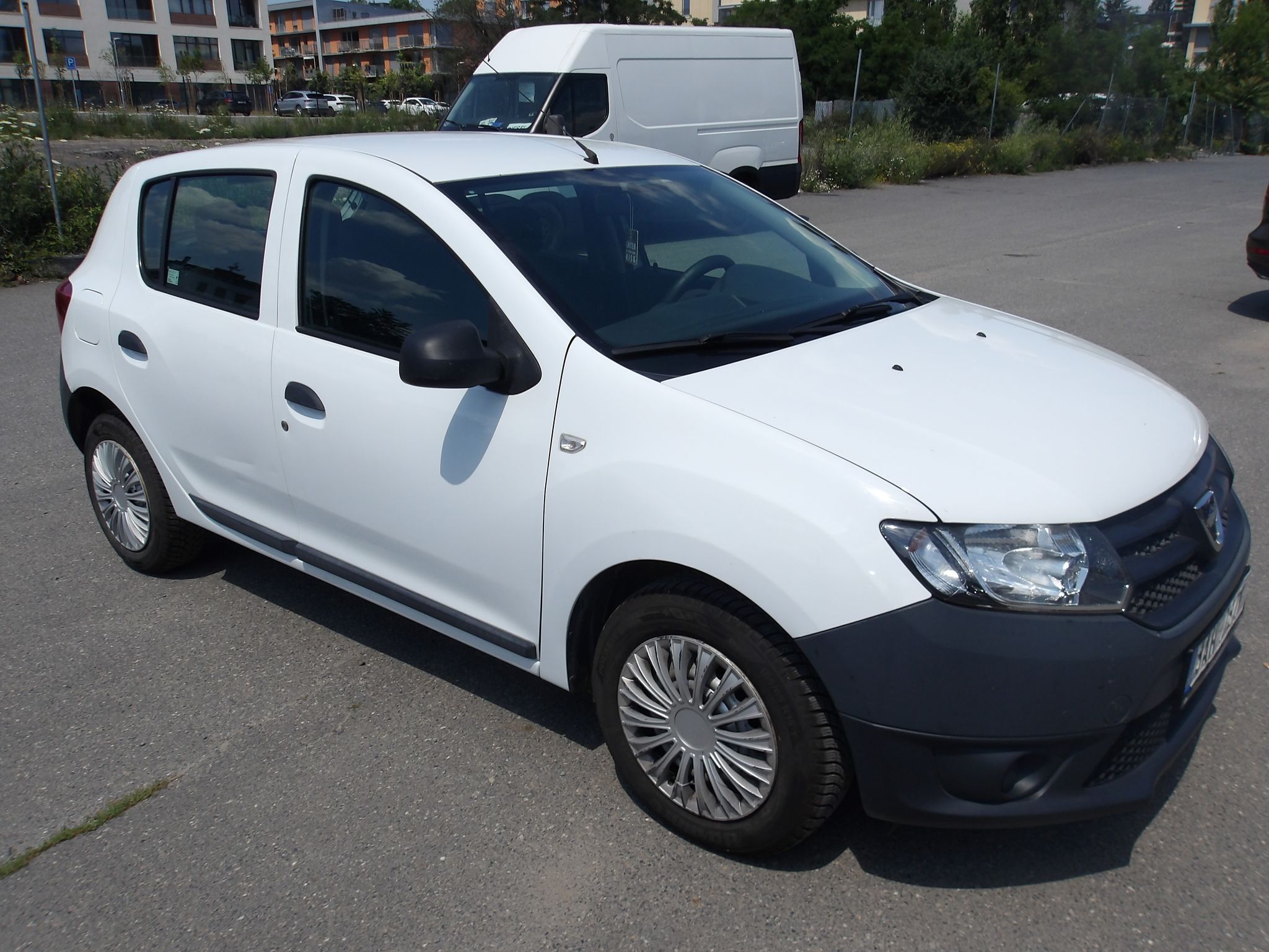 Dacia Sandero, 1,2i ČR NAJ.66000km !!! - fotka 4