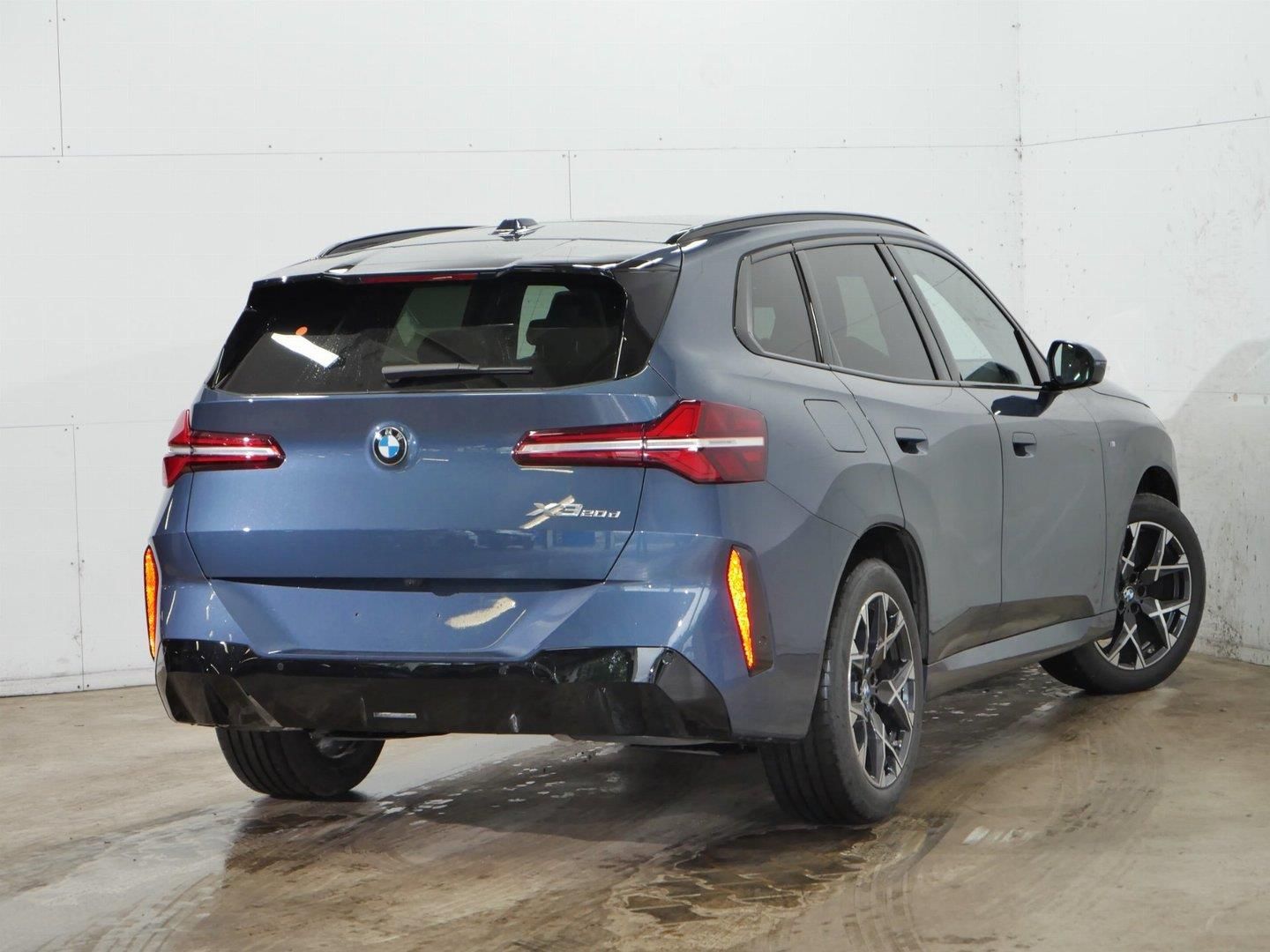 BMW X3, X3 20D xDrive Tažné Nezávislé - fotka 4