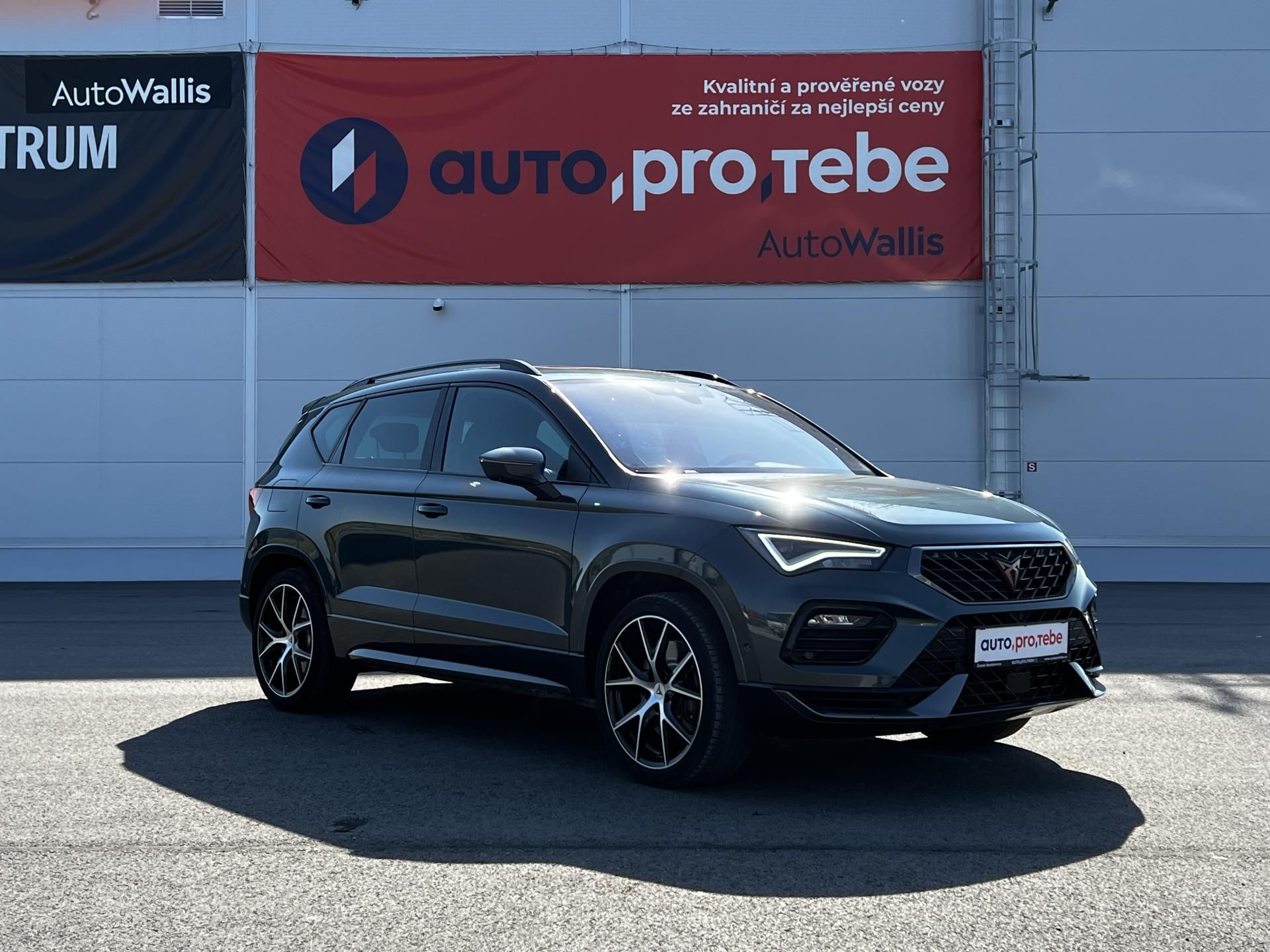 Cupra Ateca, 2.0TSI DSG 221kW 1.Maj DPH TZ - fotka 2