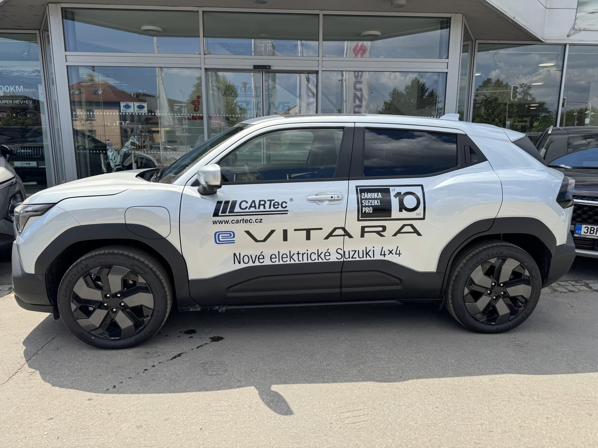 Suzuki Vitara, eVitara Elegance ALLGRIP-e 61k - fotka 2