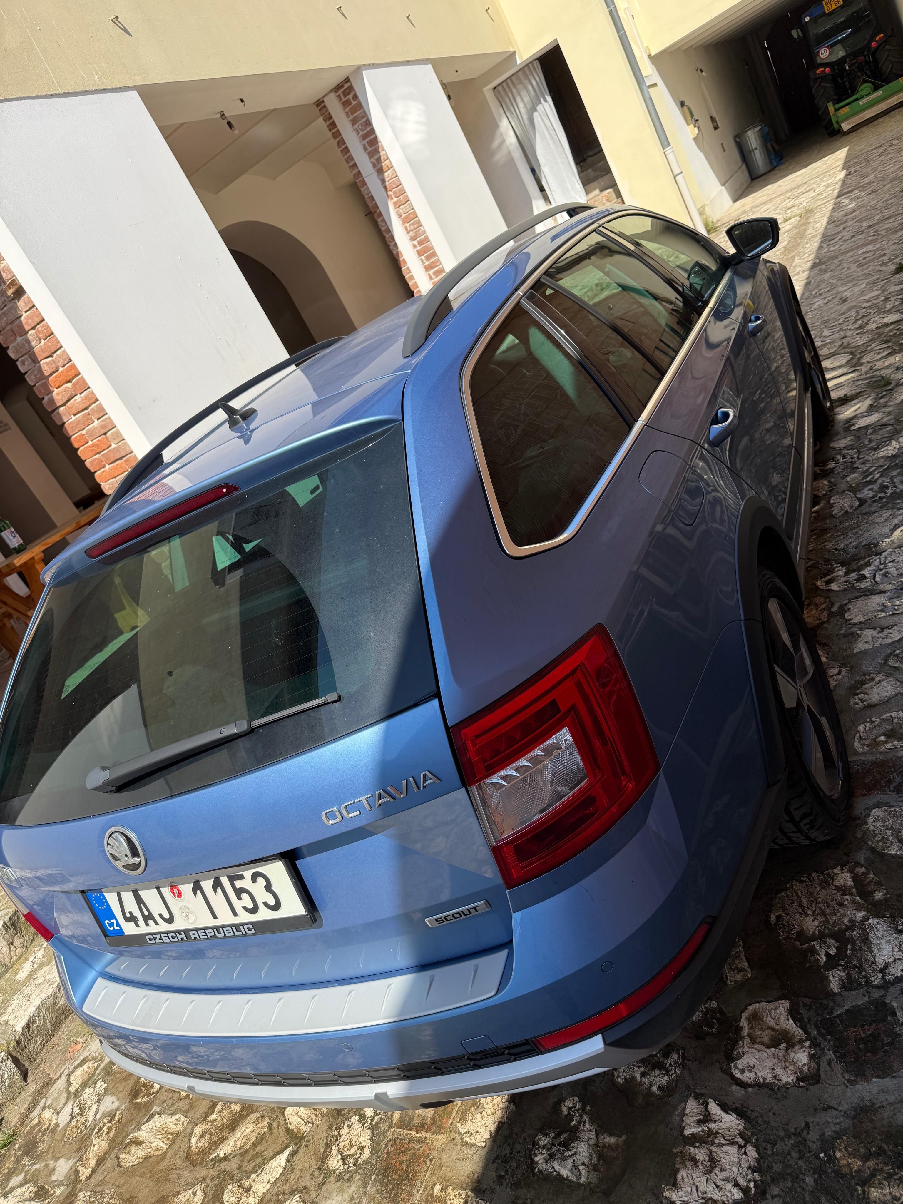 Škoda Octavia, 2.0 TDI - fotka 5