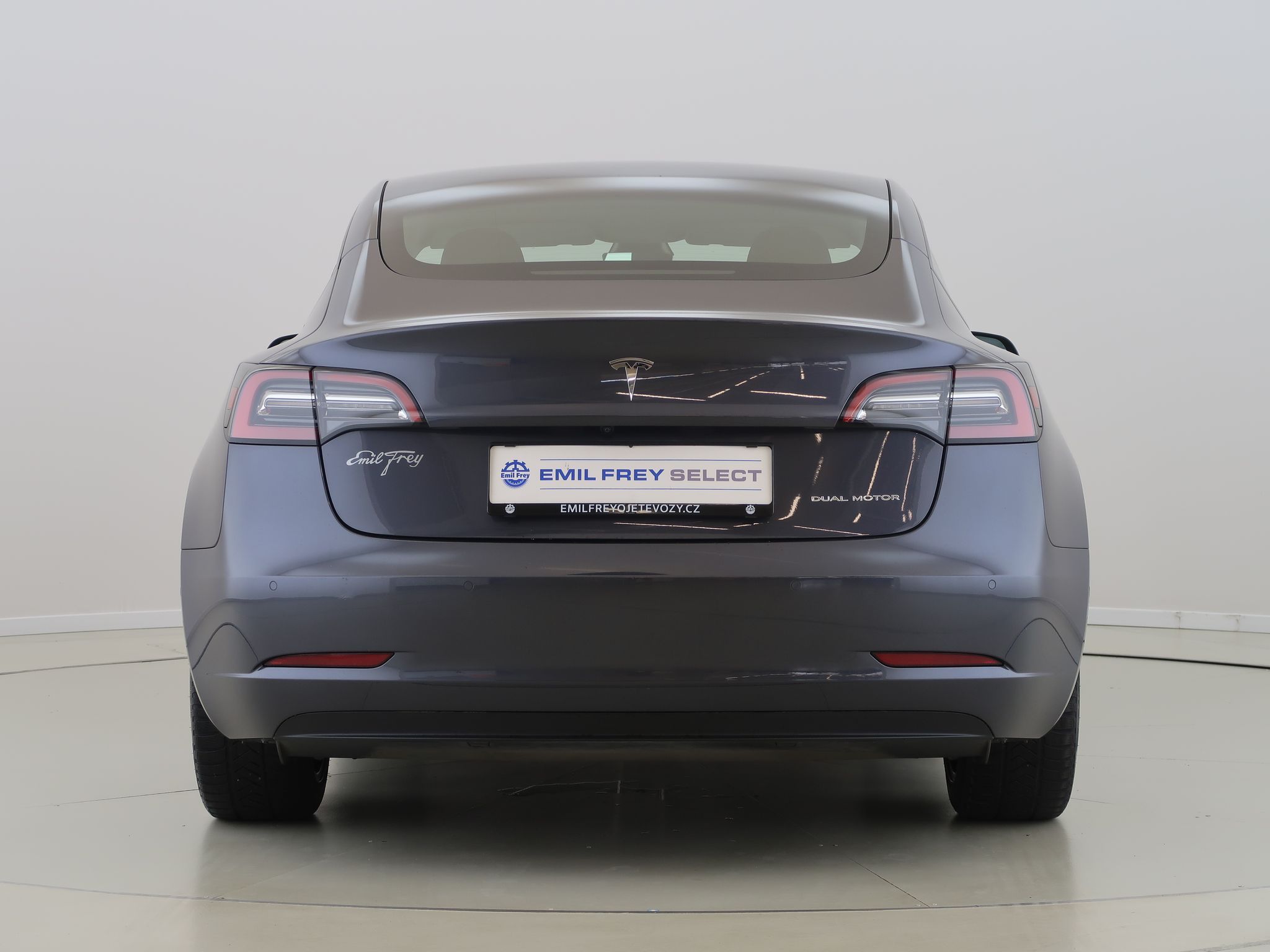 Tesla Model 3, Long Range,AWD,Dual Motor,CZ - fotka 6