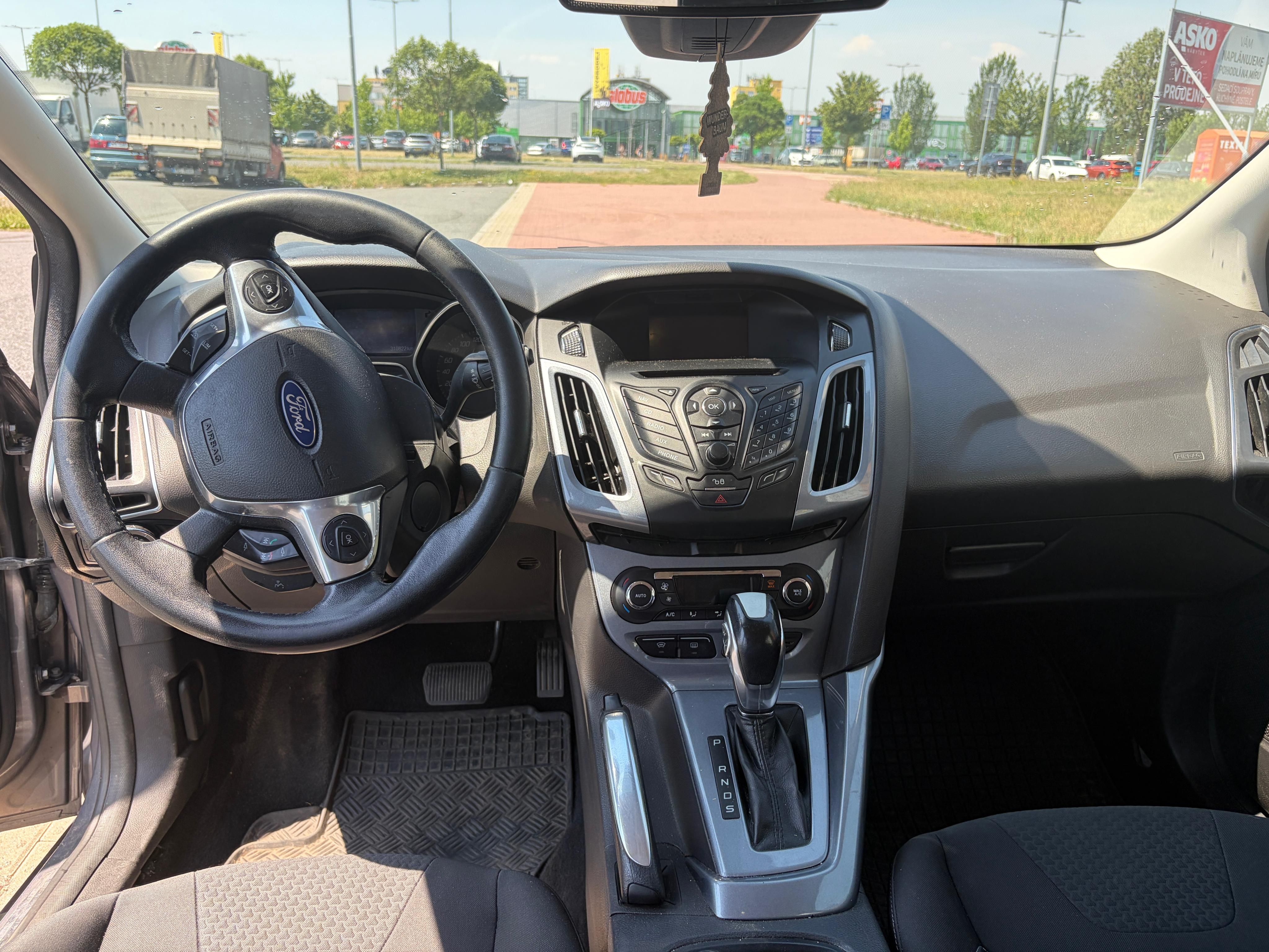 Ford Focus, 2.0 TDCi Automat po GO! - fotka 6