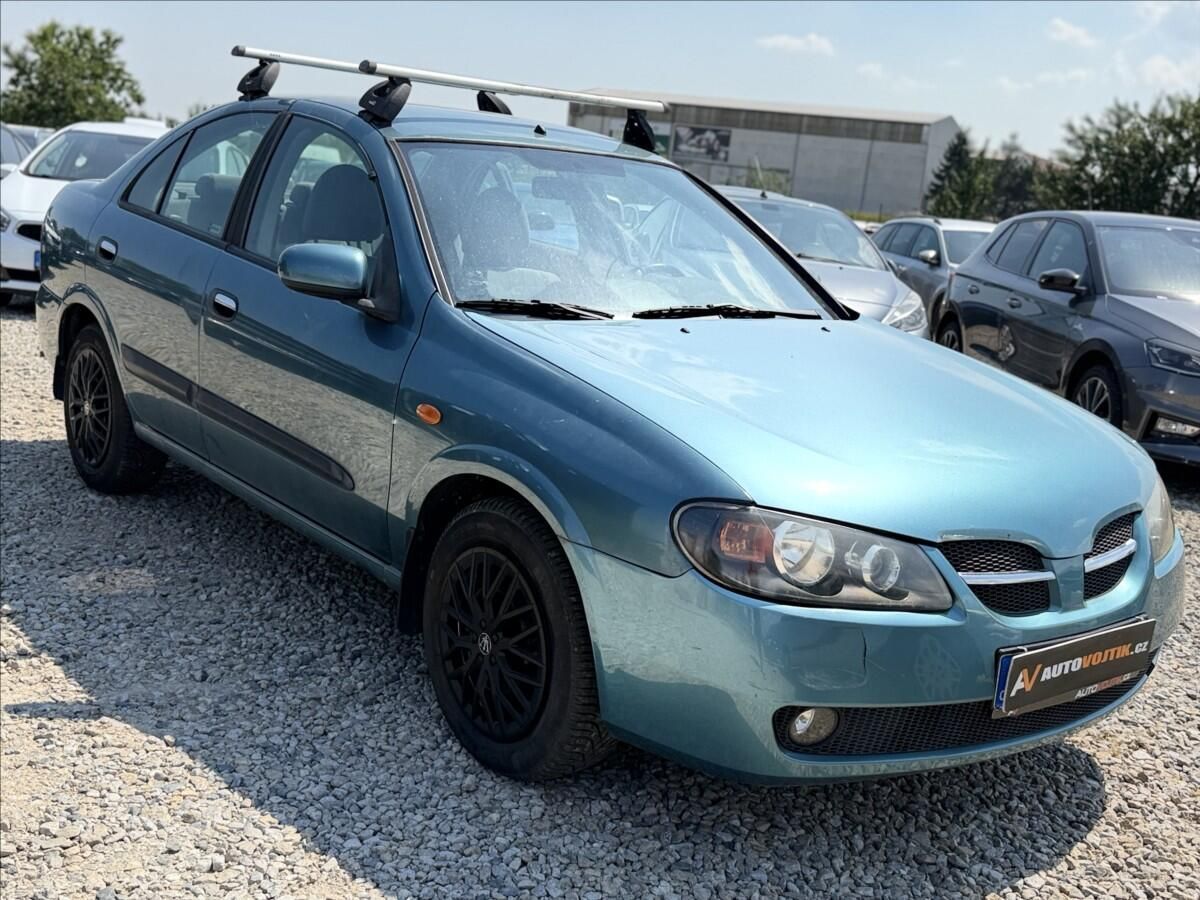 Nissan Almera, 1,8 i - fotka 3