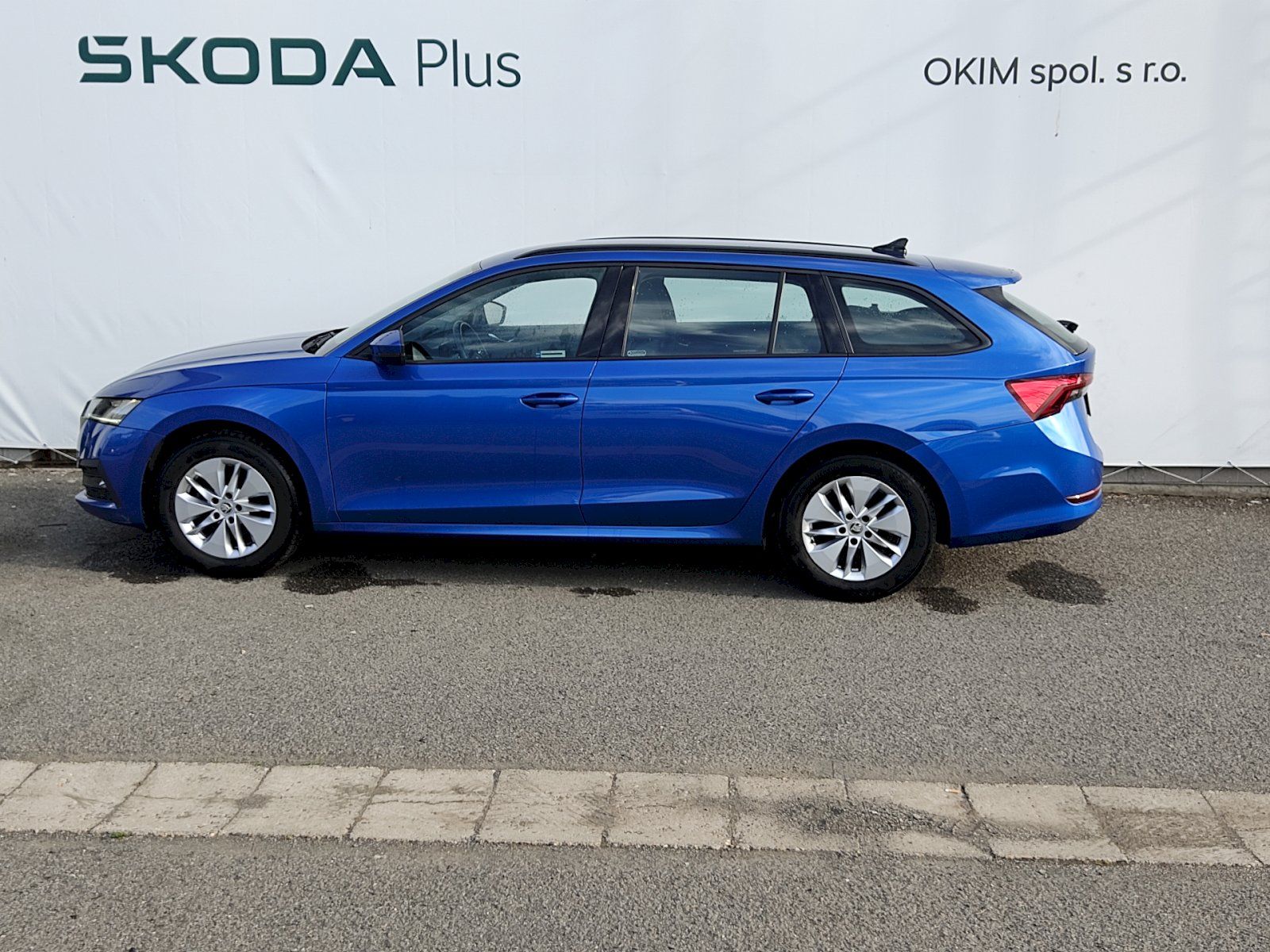 Škoda Octavia, Combi Ambition Plus 2,0 Tdi 85 - fotka 3