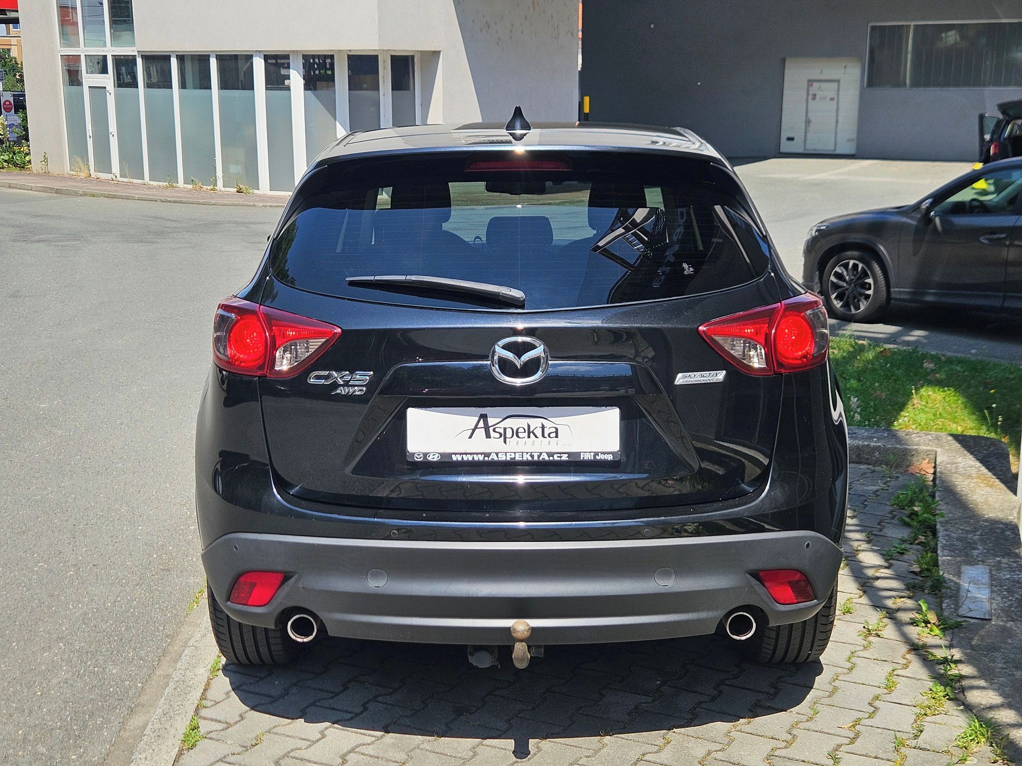 Mazda CX-5, 2.2l Mazda Skyactiv-D 110kW - fotka 4