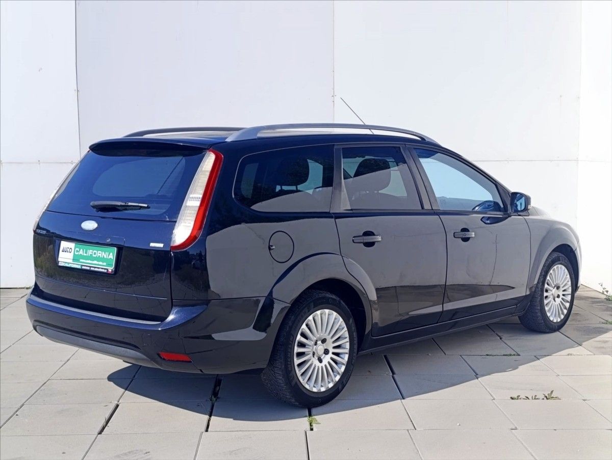 Ford Focus, 1,6 TDCi Aut.klimatizace , Alu - fotka 6