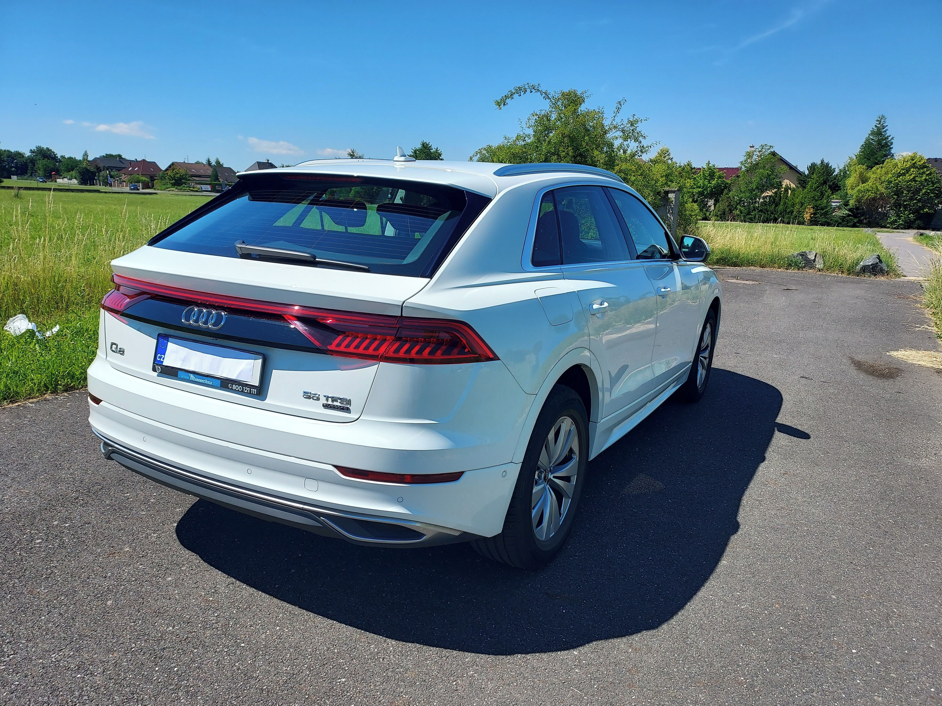 Audi Q8, 55 TFSI quattro 3.0/250kW - fotka 4