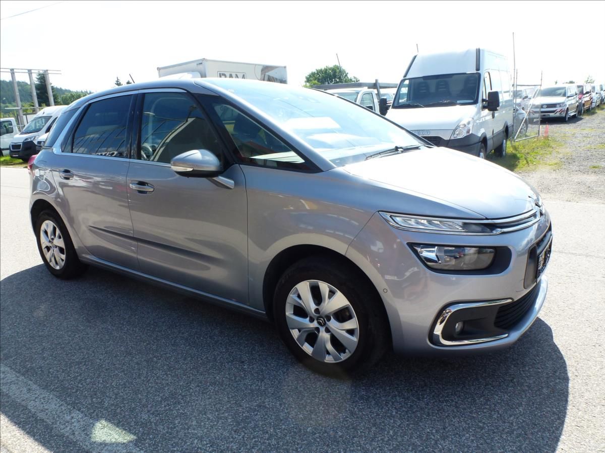 Citroën C4 Picasso, 1,2 PureTech 130 6AUT  SpaceTo - fotka 6
