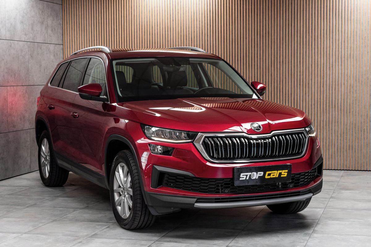 Škoda Kodiaq, TDI 147kW 4x4*STYLE*TAŽNÉ*ČR 1 - fotka 3