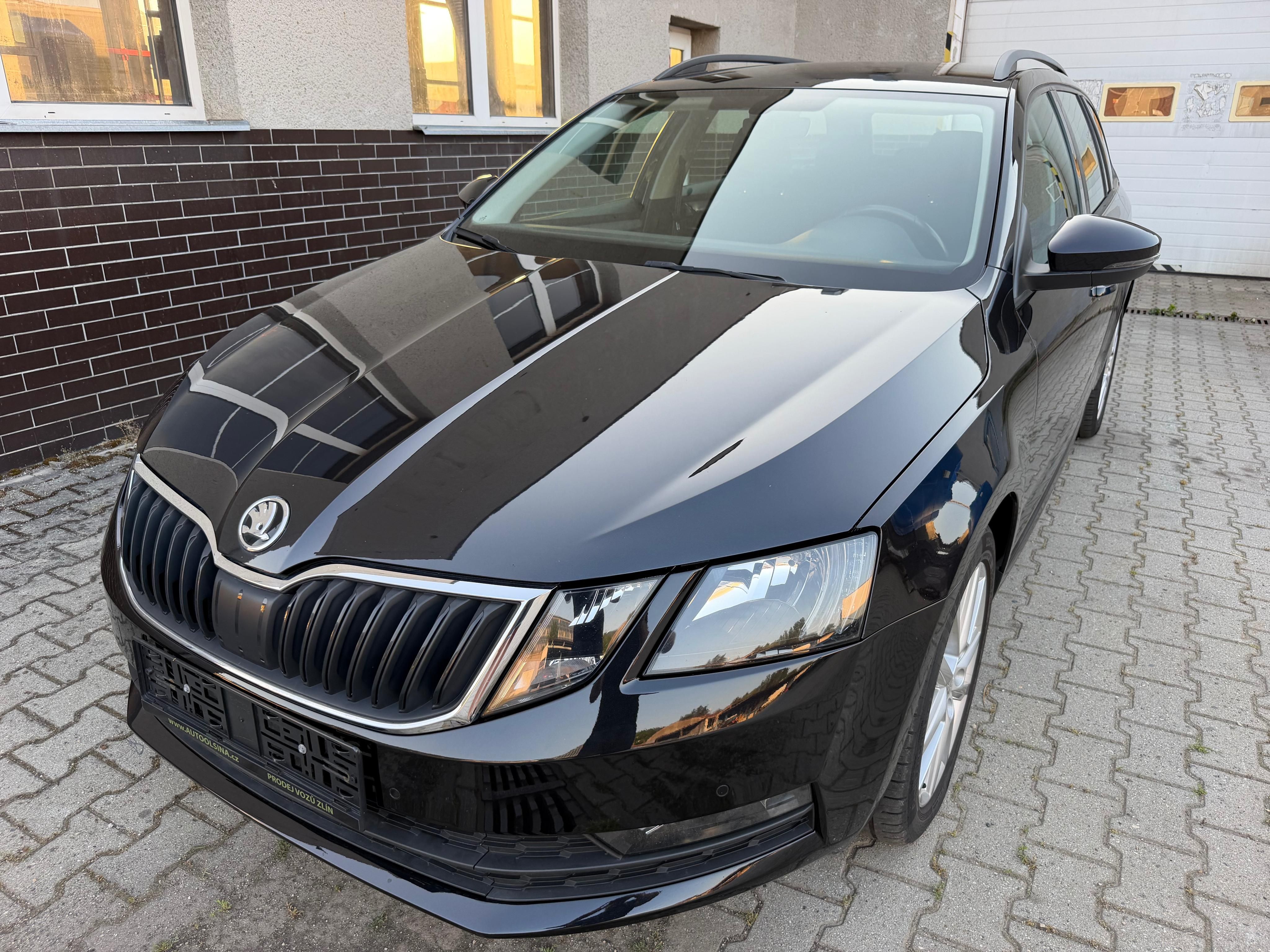 Škoda Octavia, 1.4 TSI DSG 110kW - fotka 6