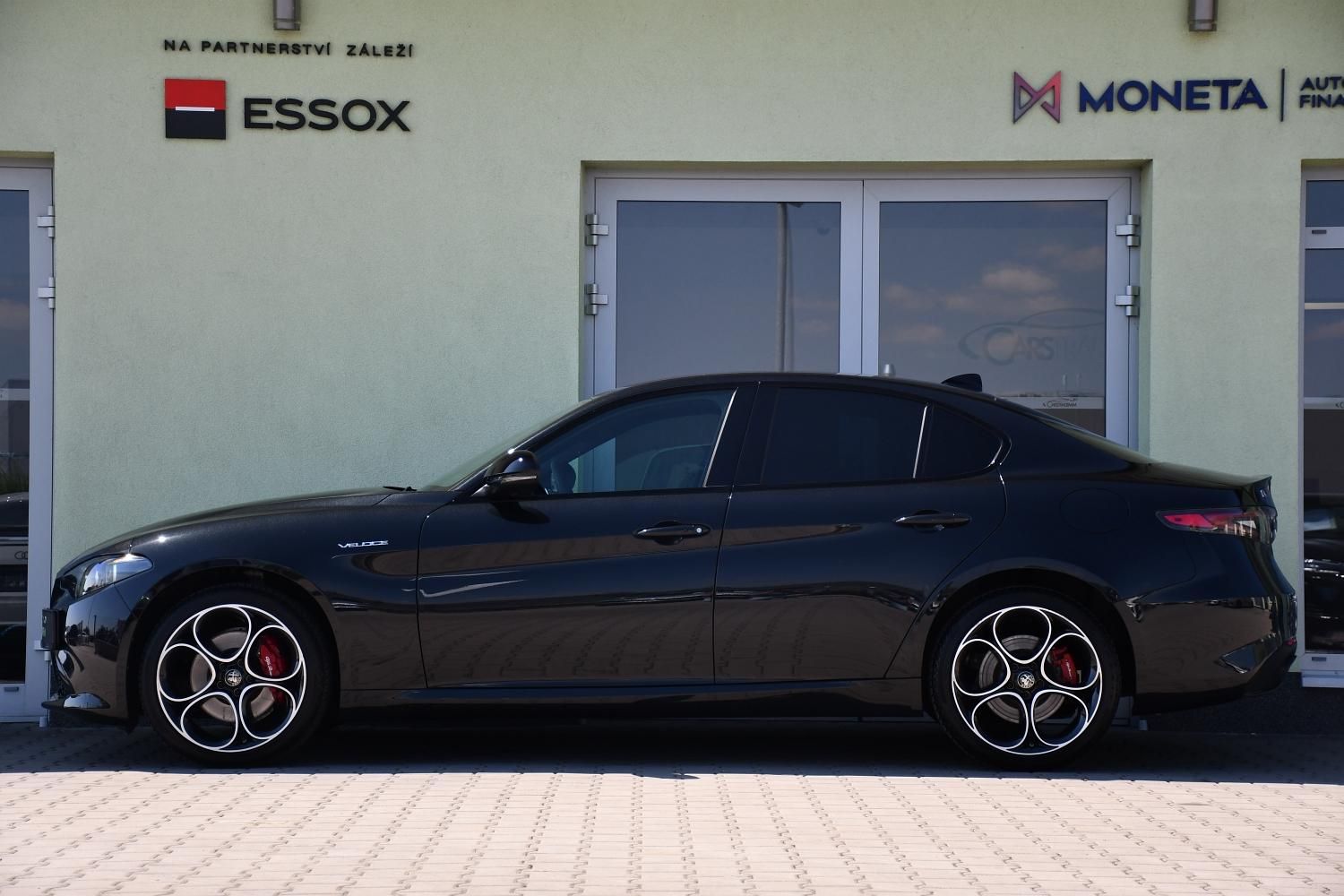 Alfa Romeo Giulia, 2,0 VELOCE 16V 206kW AT8-Q4 - fotka 2