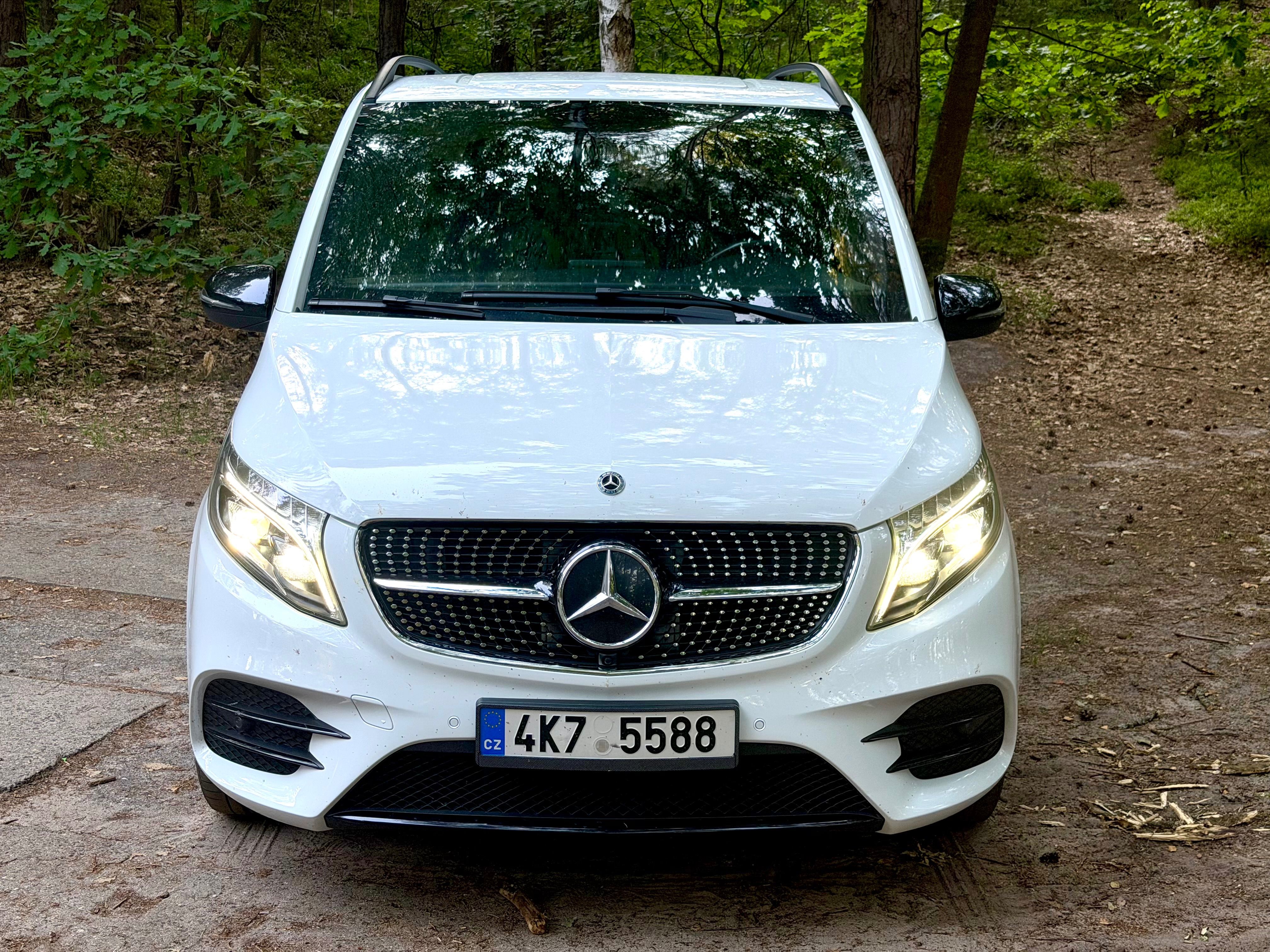 Mercedes-Benz Třídy V, V300d 4x4 174kW CZ AMG 6 míst - fotka 4