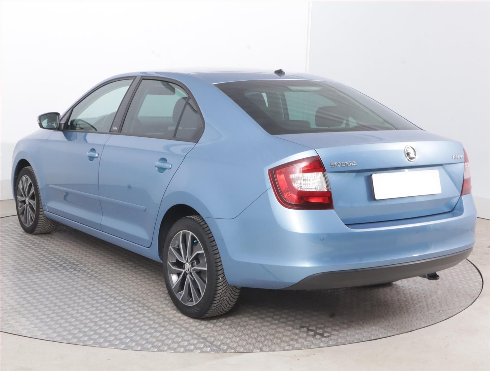 Škoda Rapid, 1.2 TSI, Ambition, Automat - fotka 4