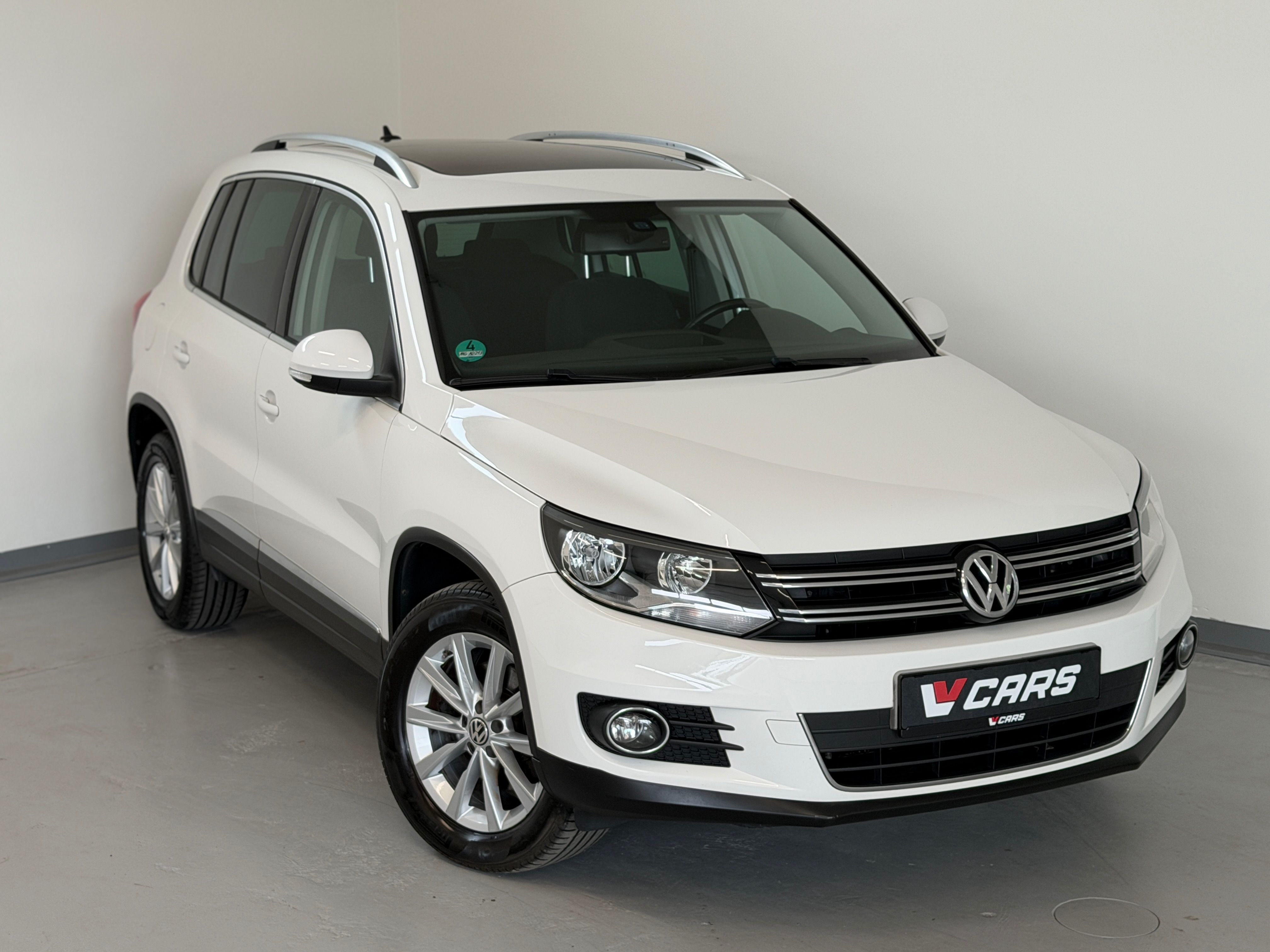 Volkswagen Tiguan, 1.4 TSI SPORT&STYLE *PANORAMA* - fotka 2