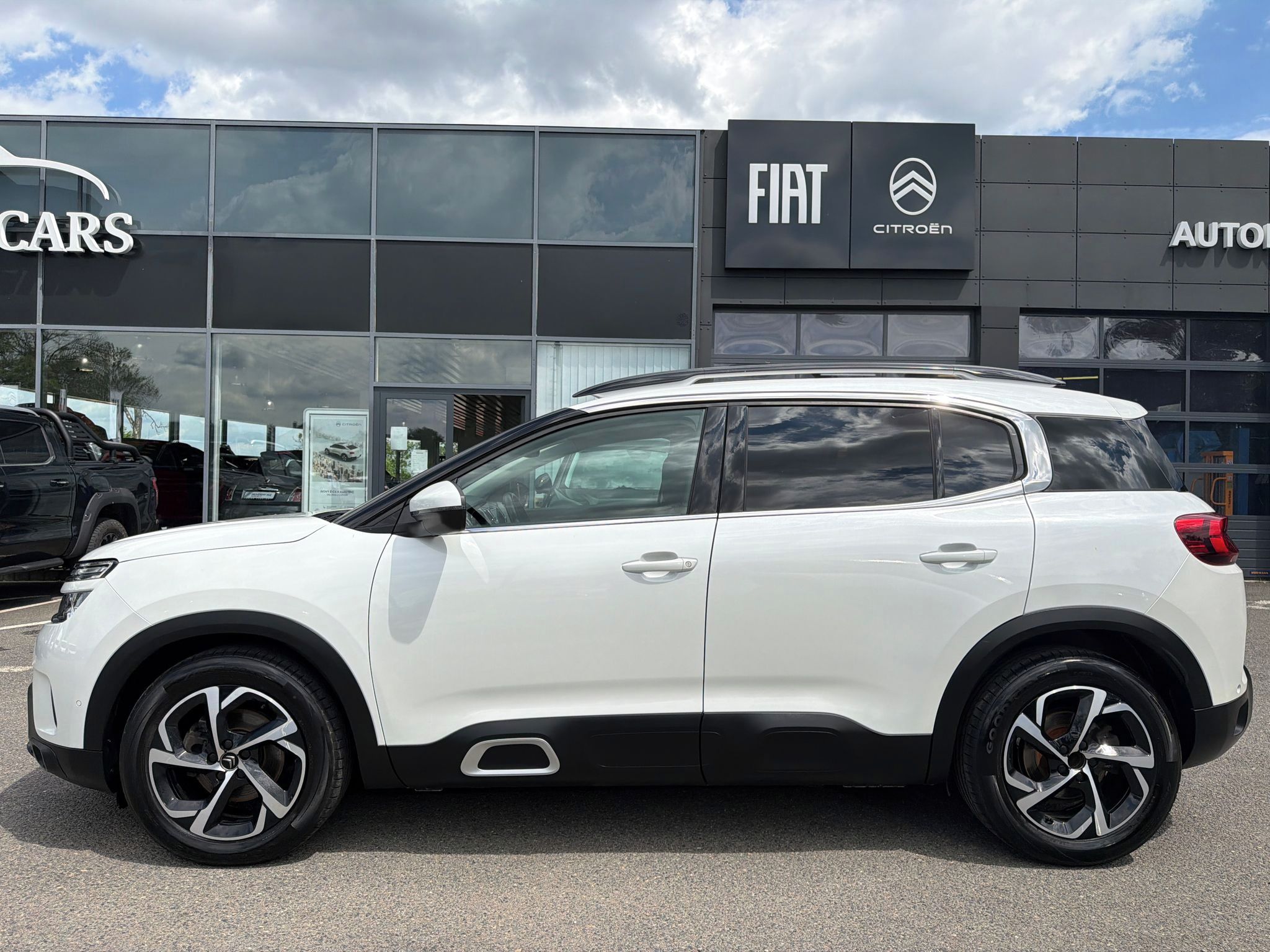 Citroën C5 Aircross, 1,5 HDi 131k SERVIS ZÁRUKA - fotka 3