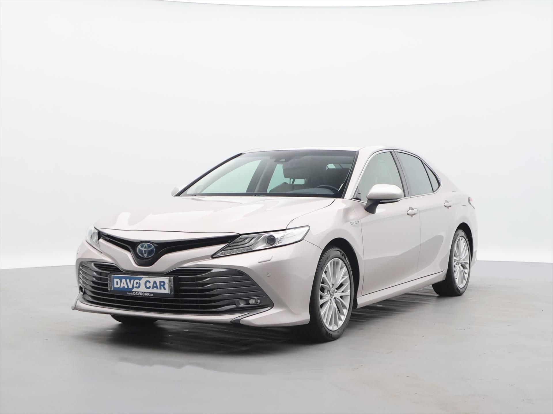 Toyota Camry, 2.5 Hybrid 131kW Executive CZ - fotka 3