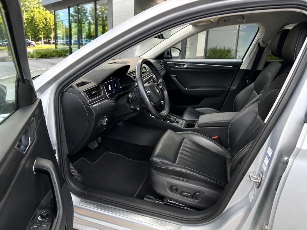 Škoda Superb, 2,0 TDI DSG Premium Edition - fotka 3