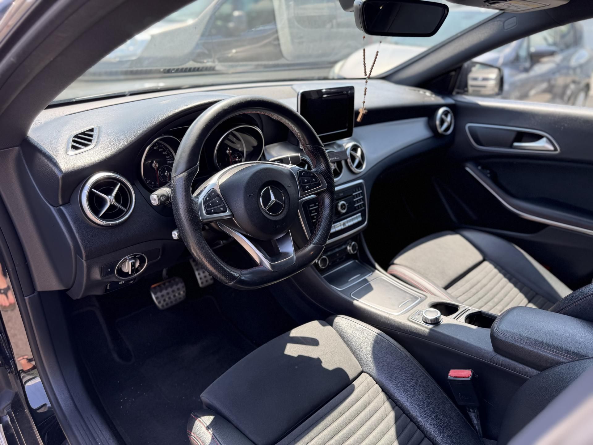 Mercedes-Benz CLA, AMG-line - fotka 6