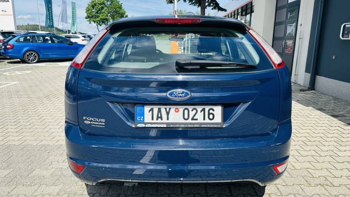 Ford Focus, 1,4 16V 59kW MT5/0216 - fotka 5
