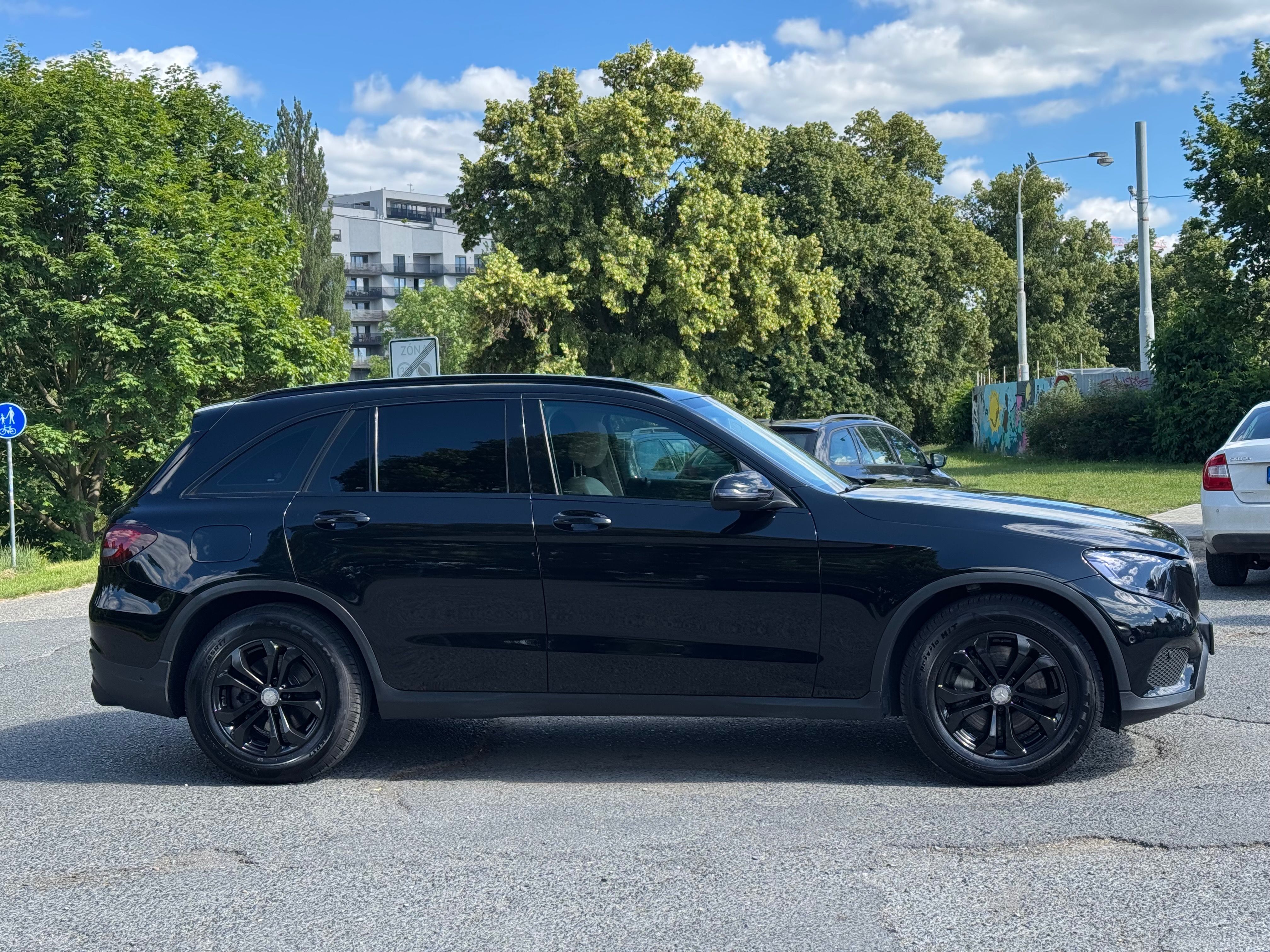 Mercedes-Benz GLC, W253 220d 4matic - fotka 4