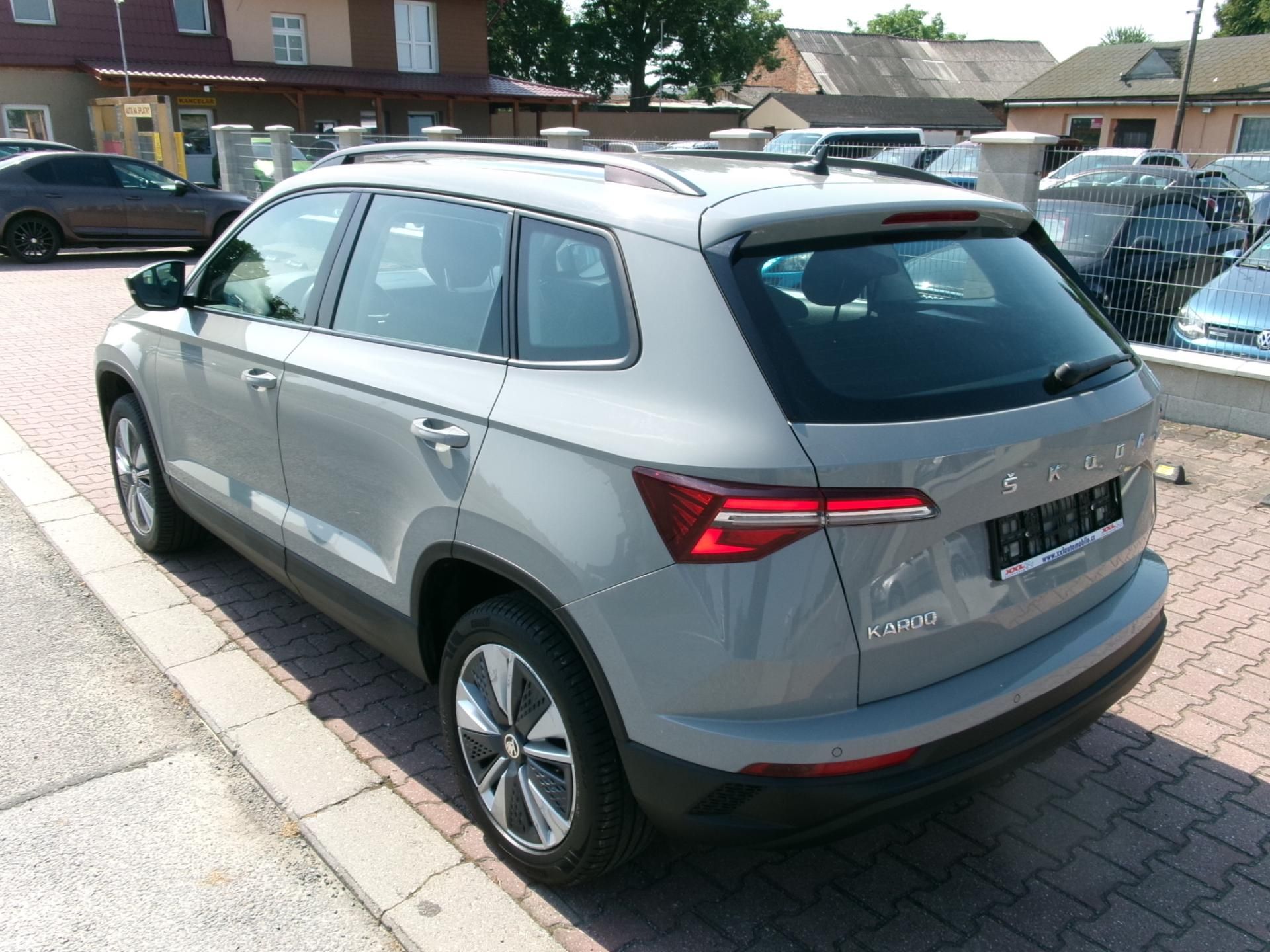 Škoda Karoq, 2,0TDI DSG ACC BT - fotka 6