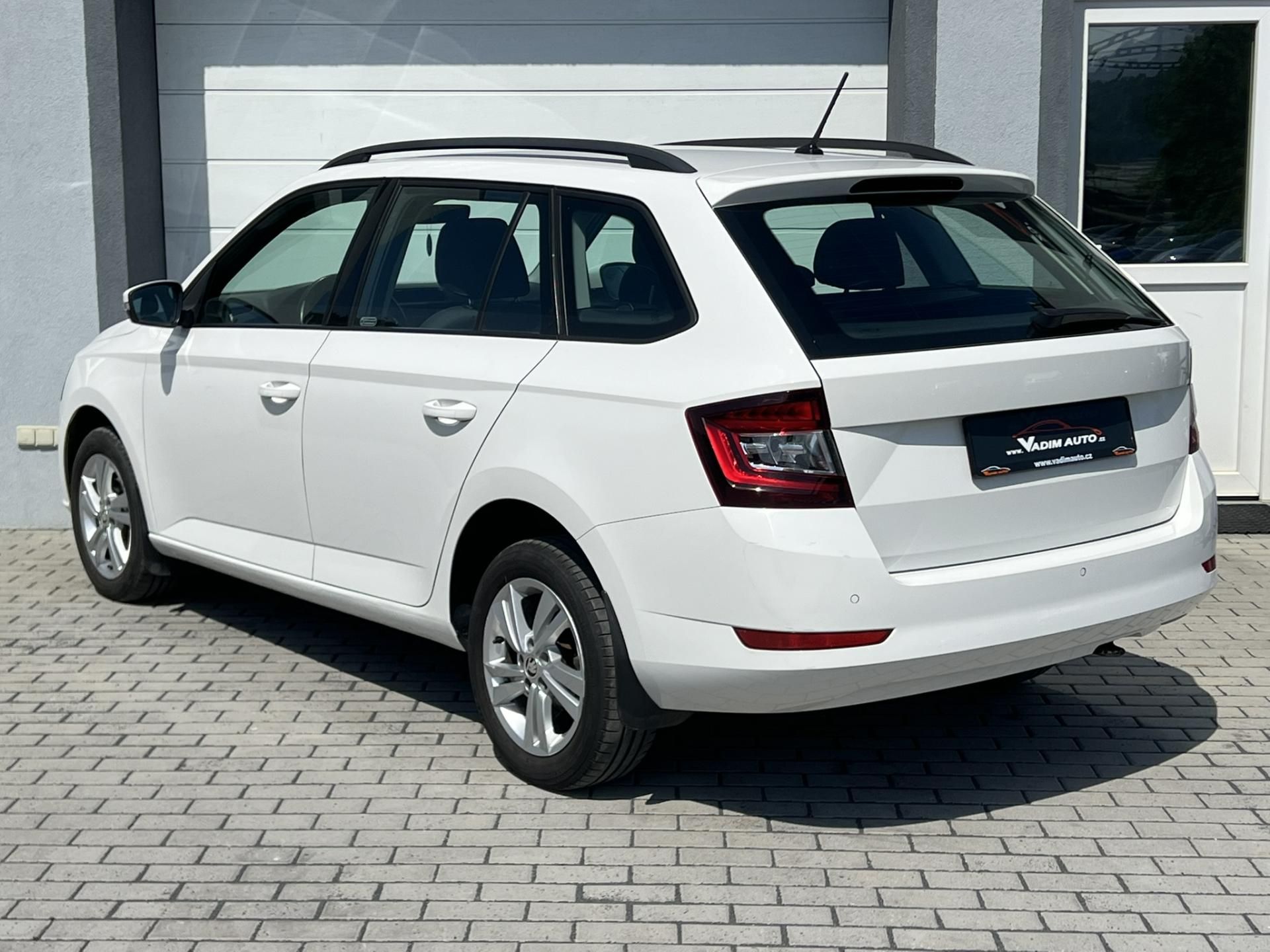 Škoda Fabia, 1.0 TSI 70KW STYLE ČR 1MAJITEL - fotka 3