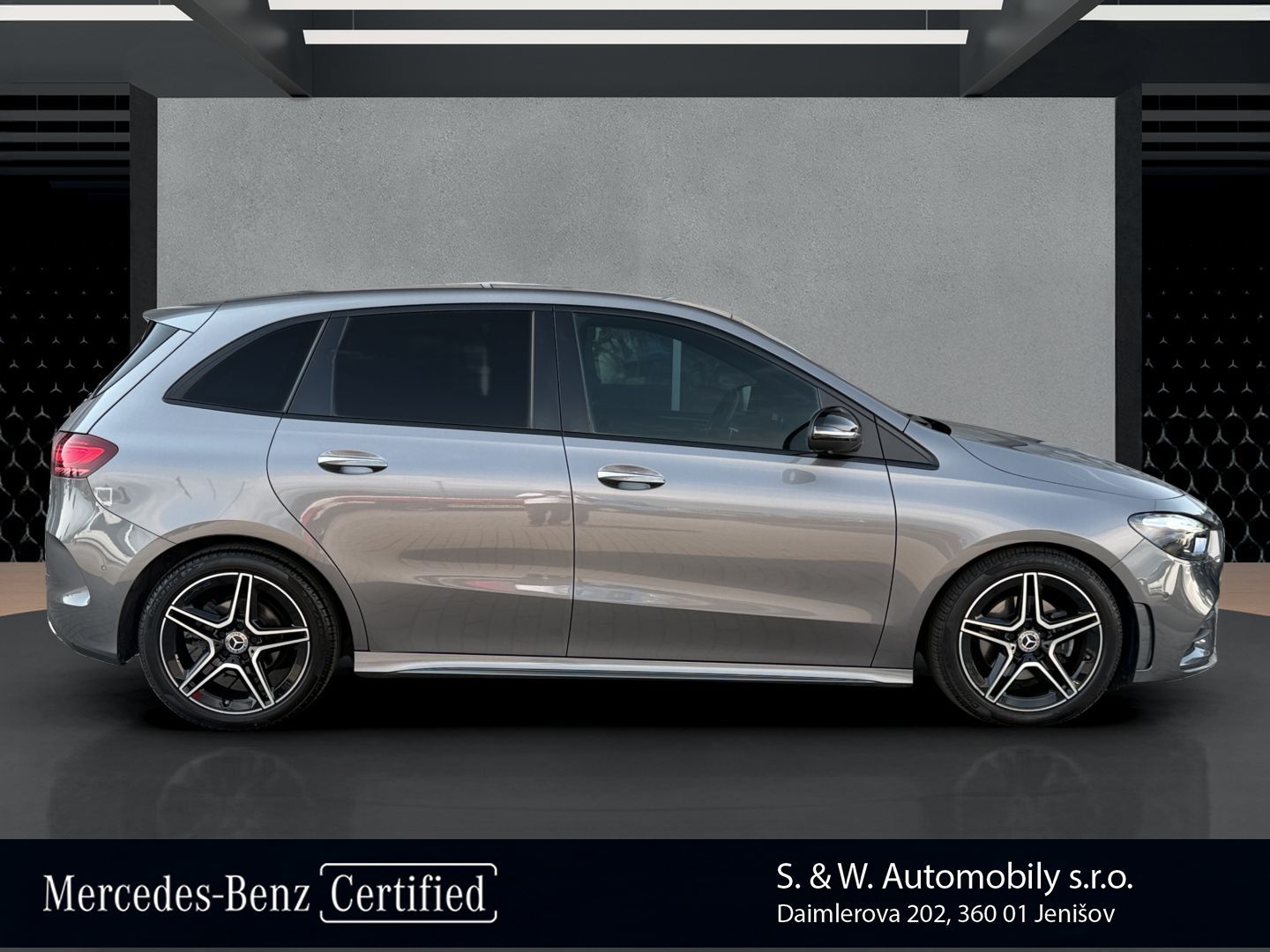 Mercedes-Benz Třídy B, B 200d AMG Advanced - fotka 4