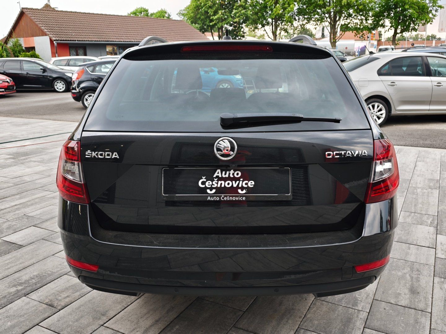 Škoda Octavia, Style 2,0 TDI 110 KW DSG - fotka 6