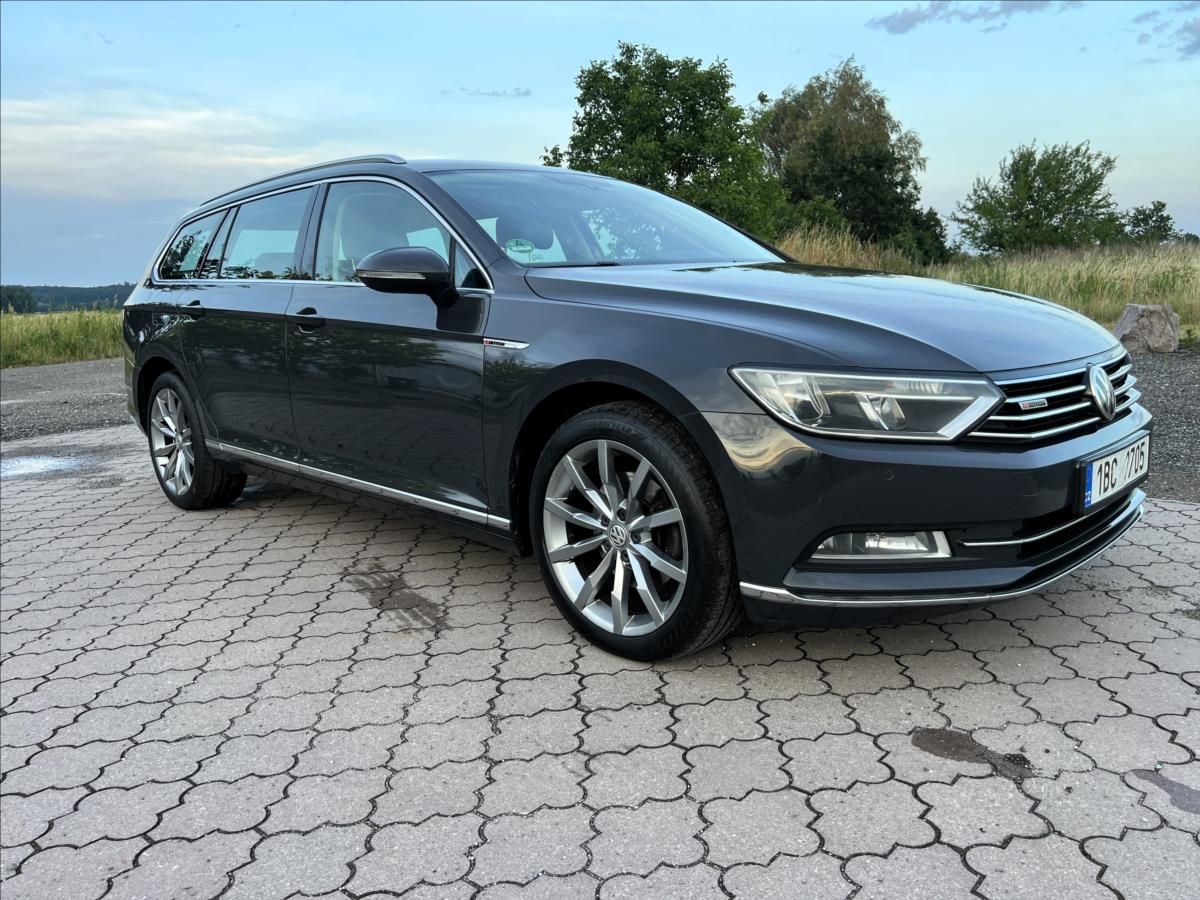 Volkswagen Passat, 2,0 TDI 140kW 4MOT DSG HIGHLIN - fotka 5