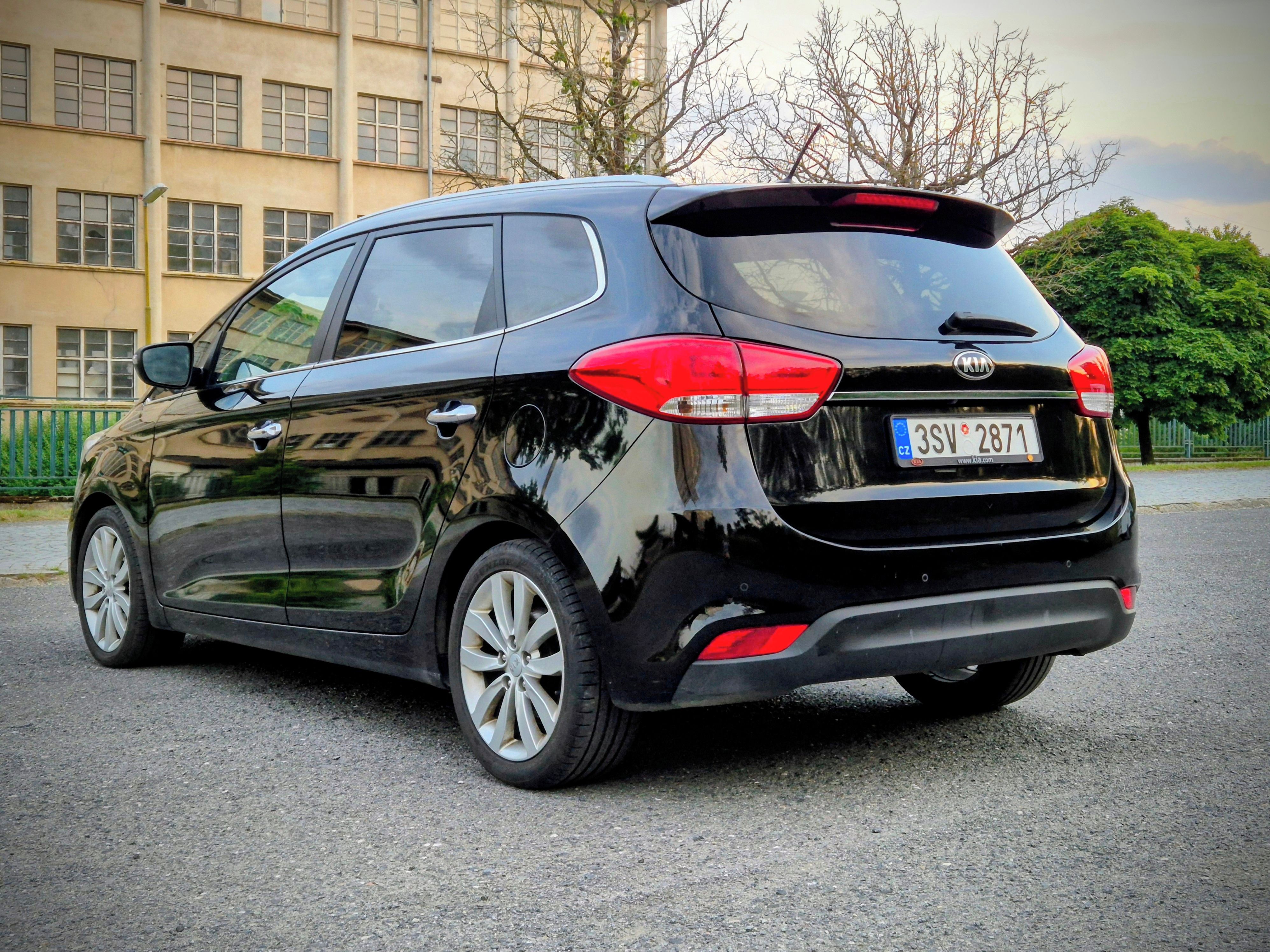 Kia Carens, Kia Carens 1.7 CRDi 7-míst TOP - fotka 5
