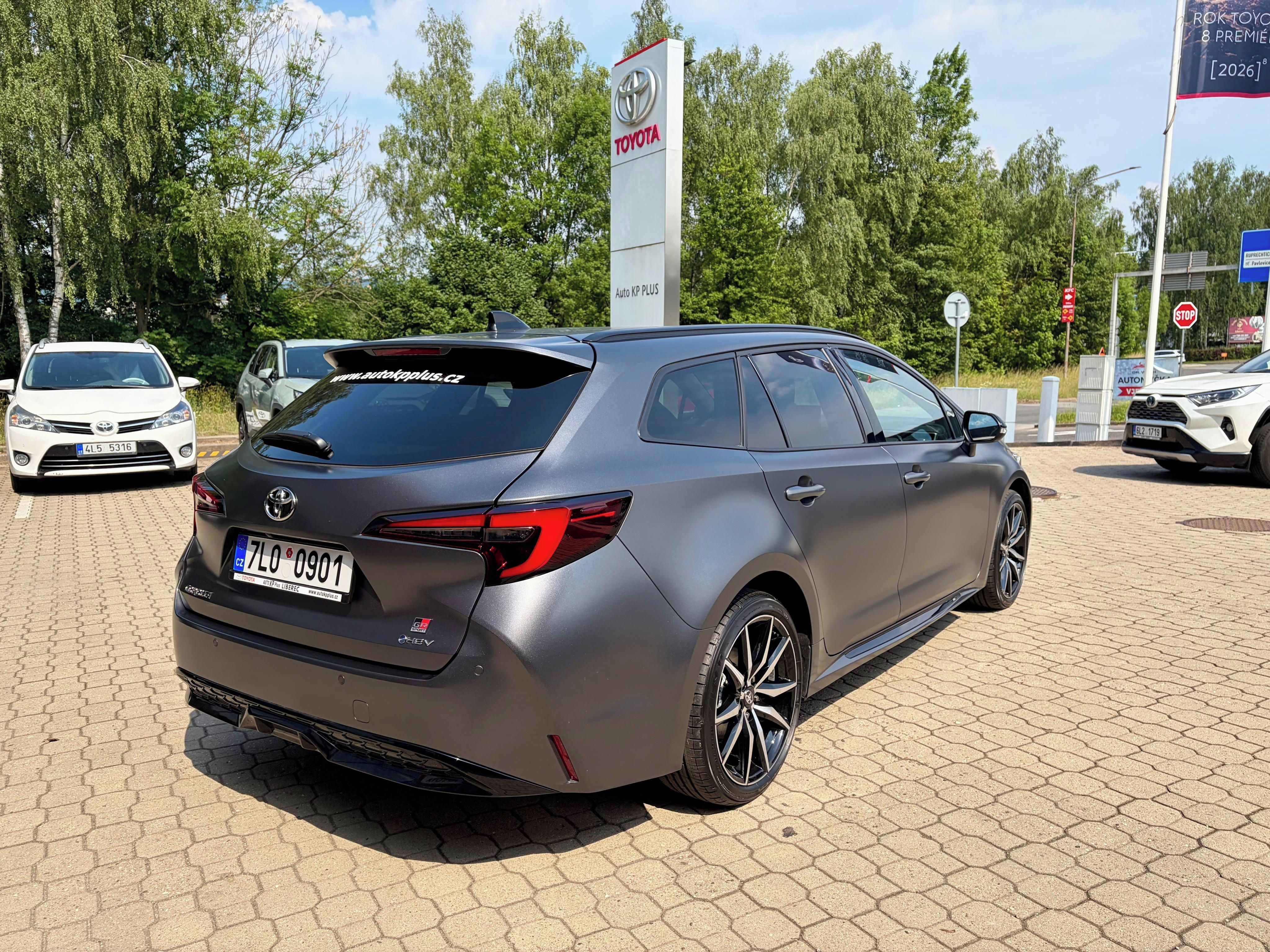 Toyota Corolla, 2,0 Touring Sports GR Sport - fotka 4