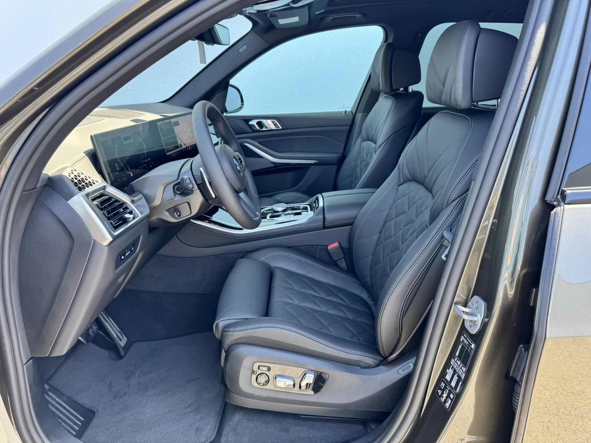 BMW X5, X5 xDrive40d - fotka 6