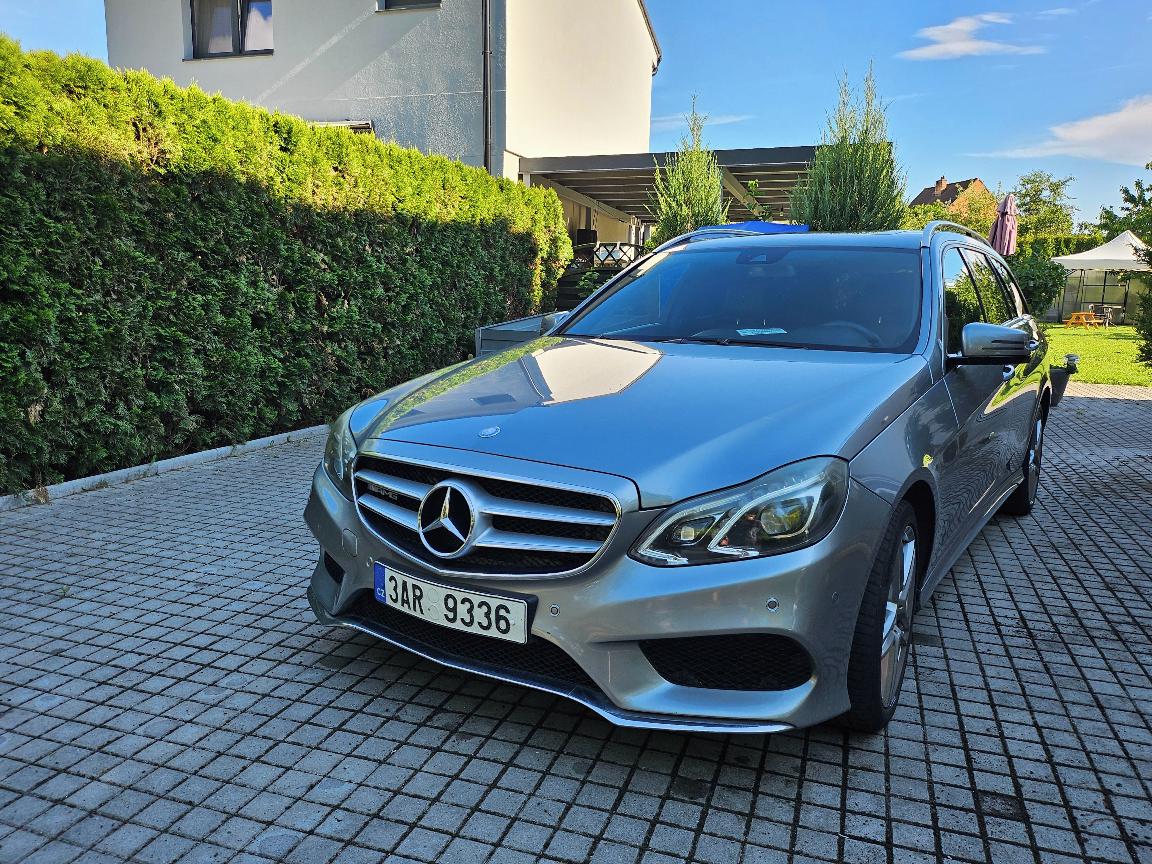 Mercedes-Benz Třídy E - fotka 4