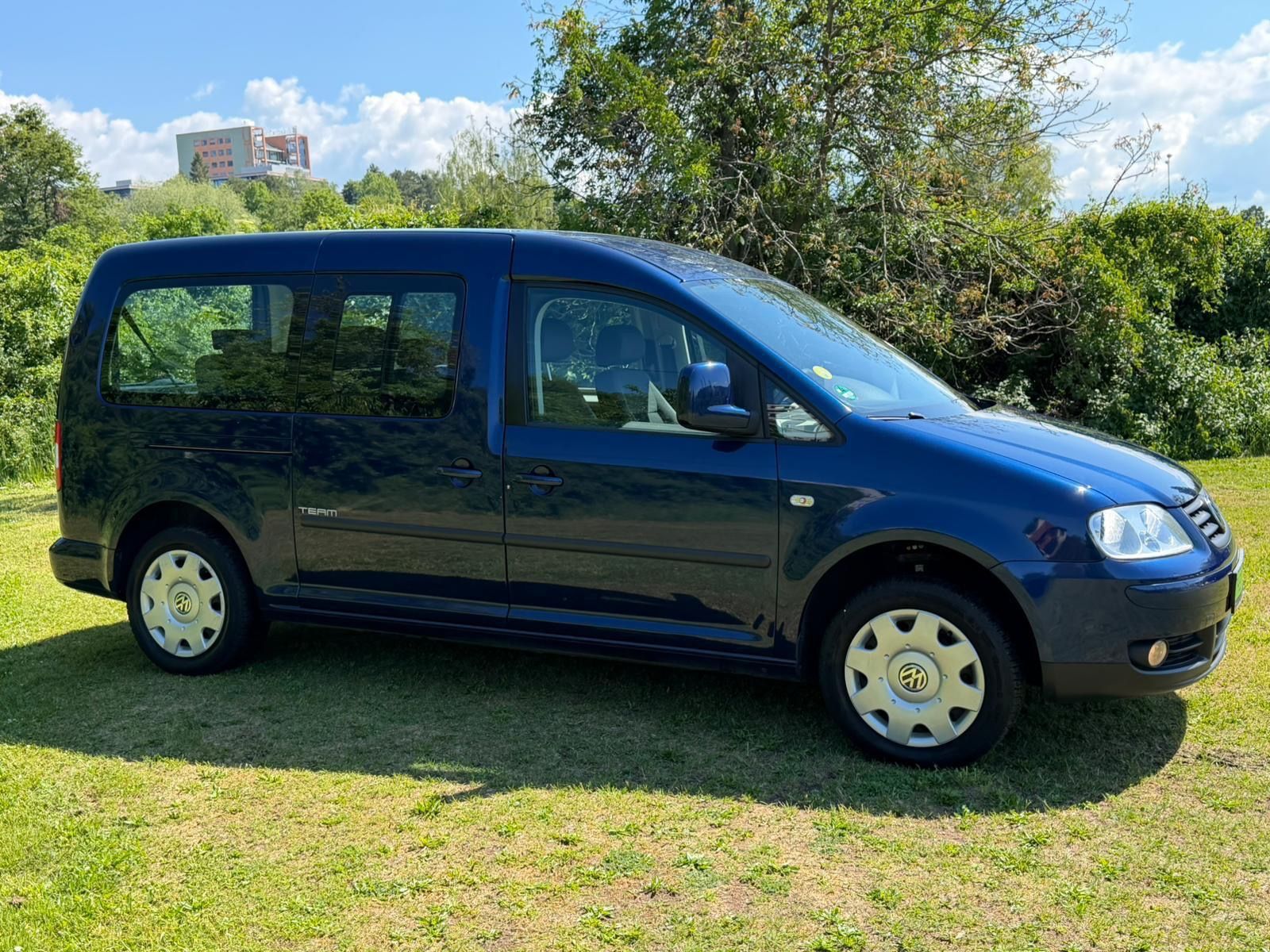 Volkswagen Caddy, MAXI TEAM 1,6 MPI - 7 MÍST - fotka 5