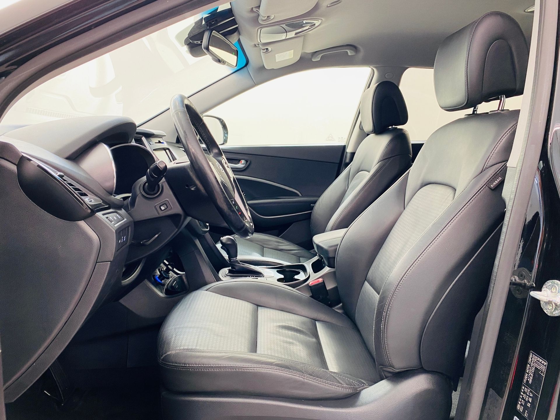 Hyundai Santa Fe, 2.2 CRDi 145kW Style 4x4 - fotka 5