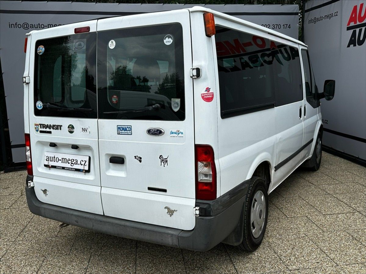 Ford Transit, 2.2 TDCi 74kW 9 míst L1H1 - fotka 6