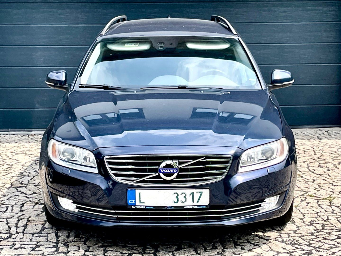 Volvo V70, 2.0 D4 Momentum - fotka 4
