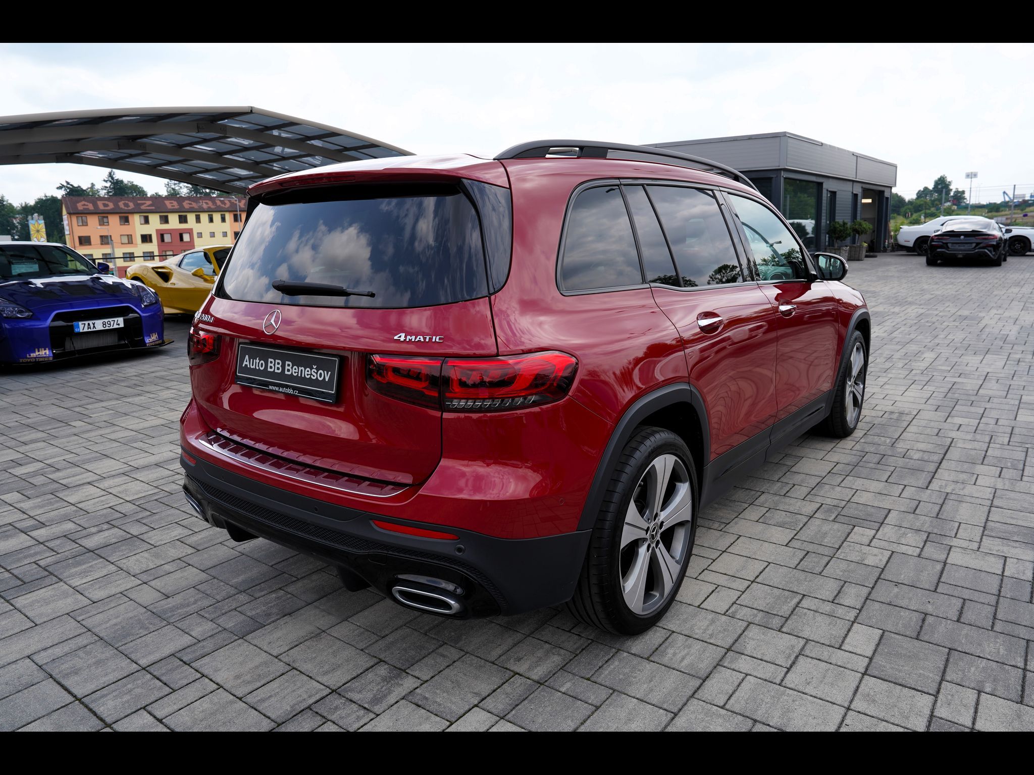 Mercedes-Benz GLB, 200d 4Matic/AMG/AT/150 PS/Led - fotka 6