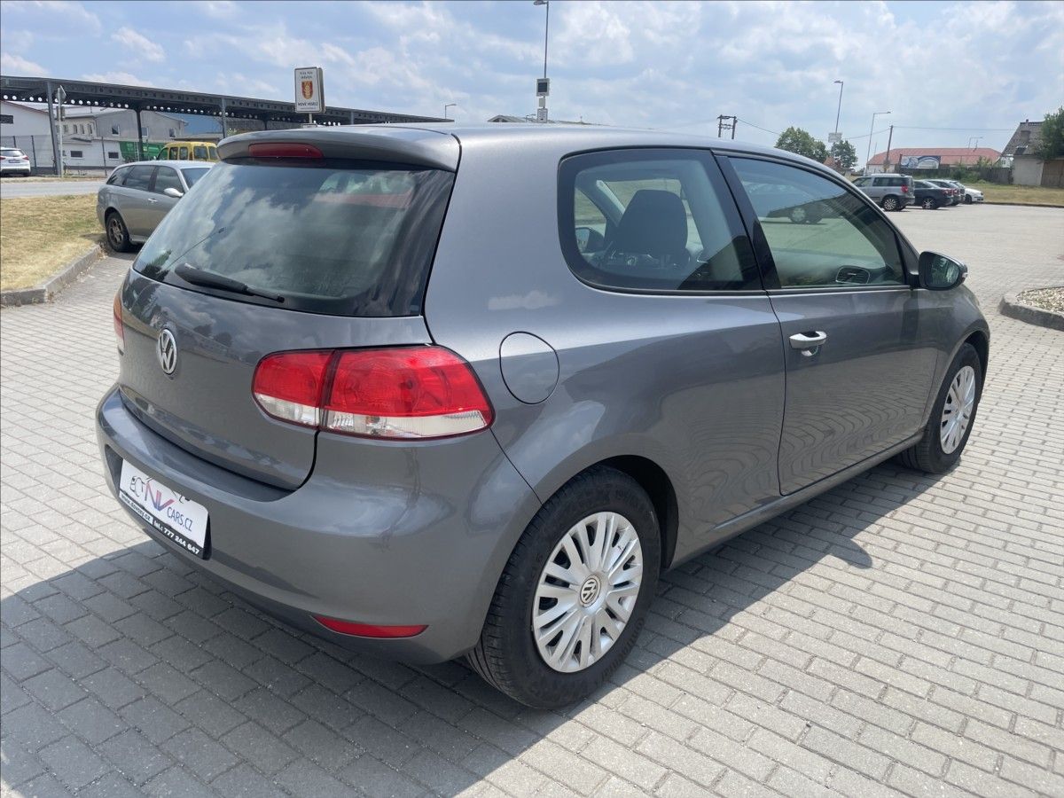 Volkswagen Golf, 1,4 MPi 59kw Klima ESP - fotka 4