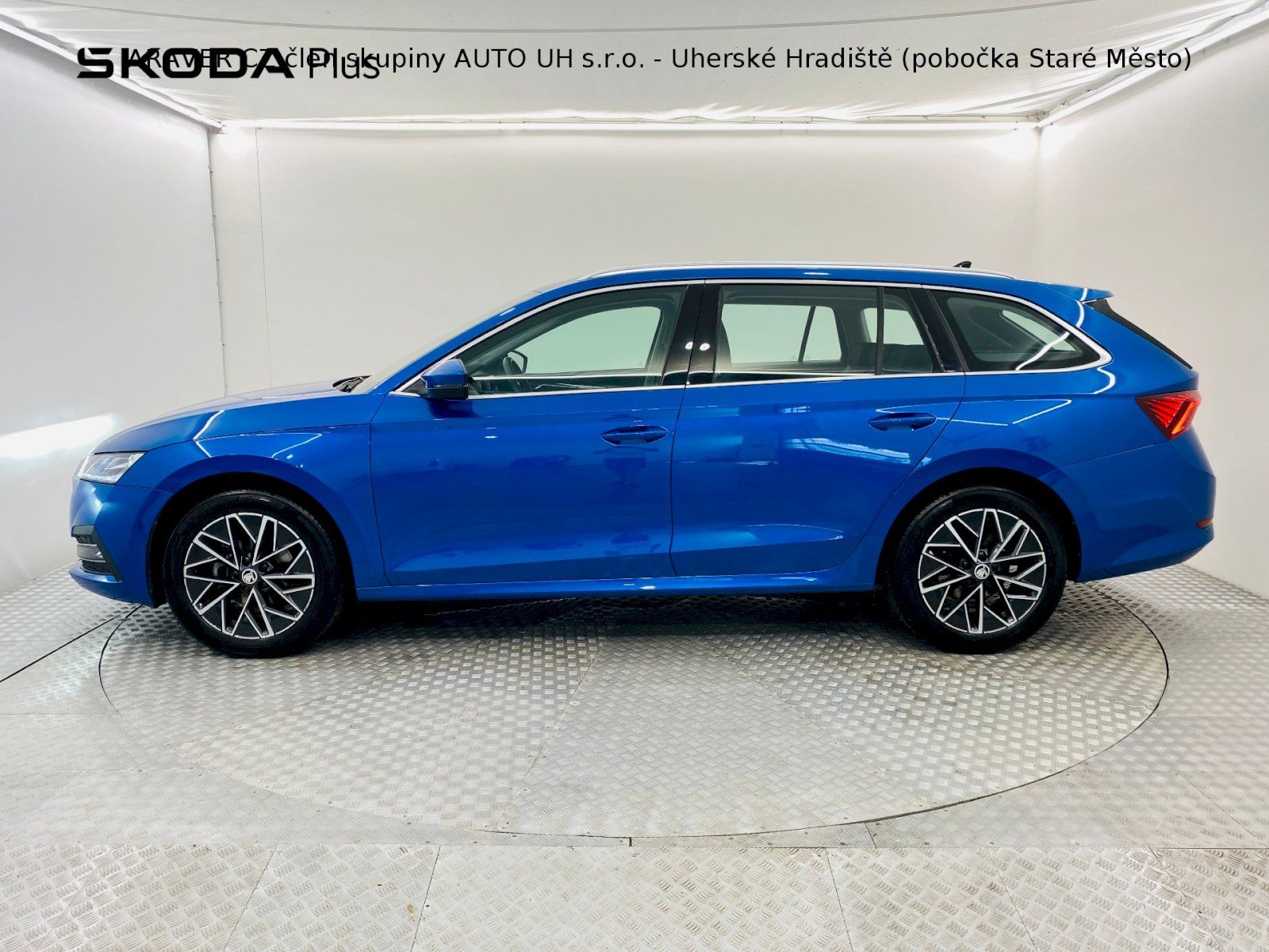 Škoda Octavia, 1.5 TSI m-HEV 110kW DSG Style - fotka 3