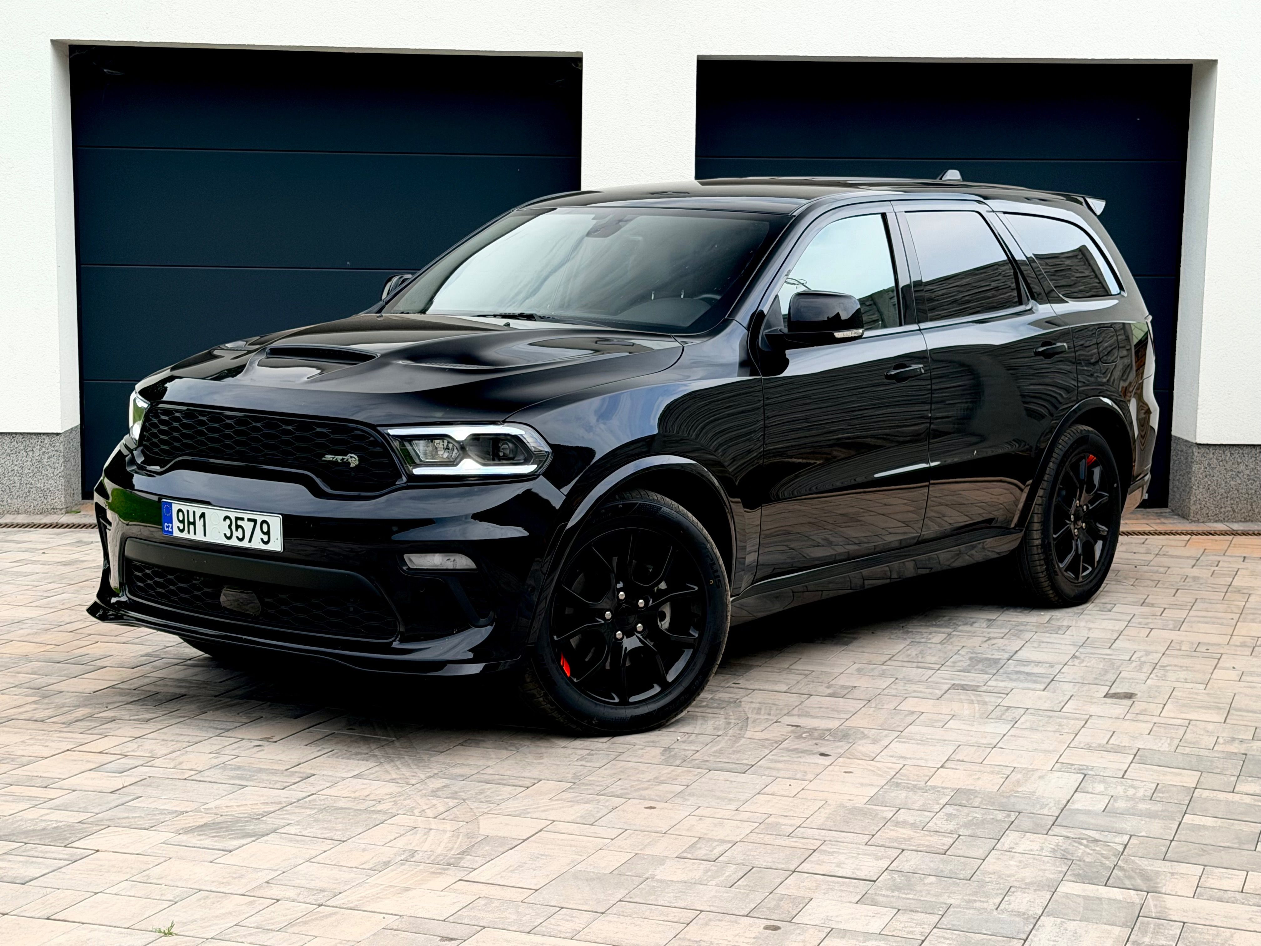 Dodge Durango, R/T 5.7 V8 face SRT design - fotka 2