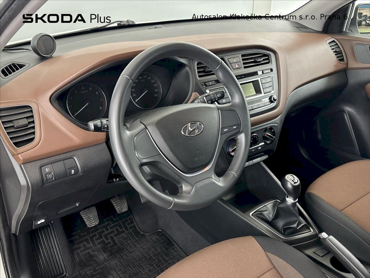 Hyundai i20, i55 kW Family Club - fotka 5