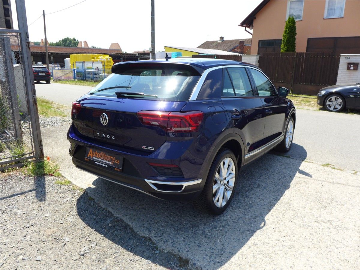 Volkswagen T-Roc, 2,0 TDI  110KW 4x4 VIRTUAL LED - fotka 6