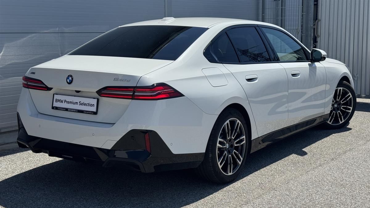 BMW Řada 5, 540xd Mpaket ČR DPH - fotka 2