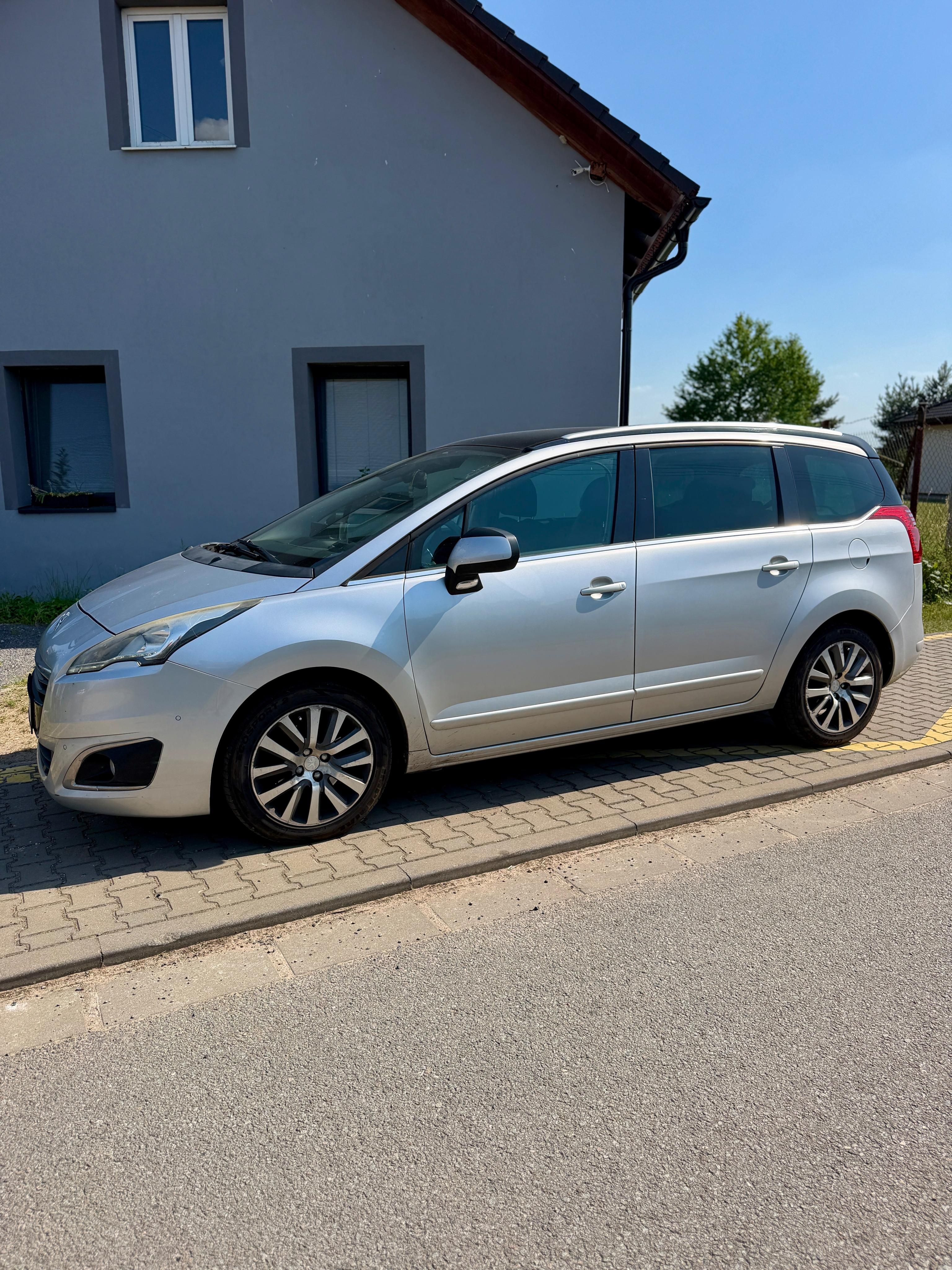 Peugeot 5008, 2.0HDi Automat komplet servis - fotka 3