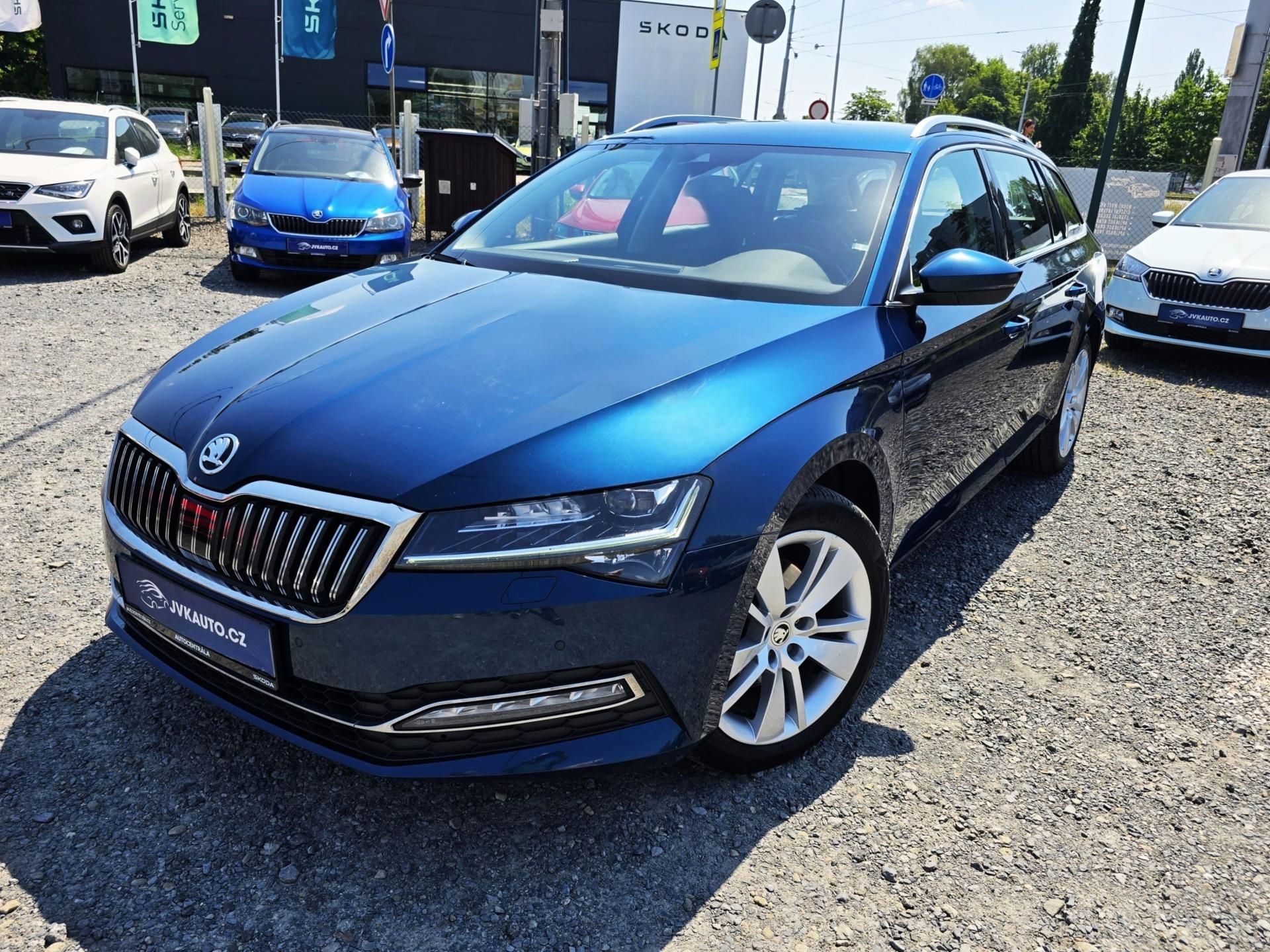 Škoda Superb, 2.0TDi110KW DSG STYLE EXTRA ČR